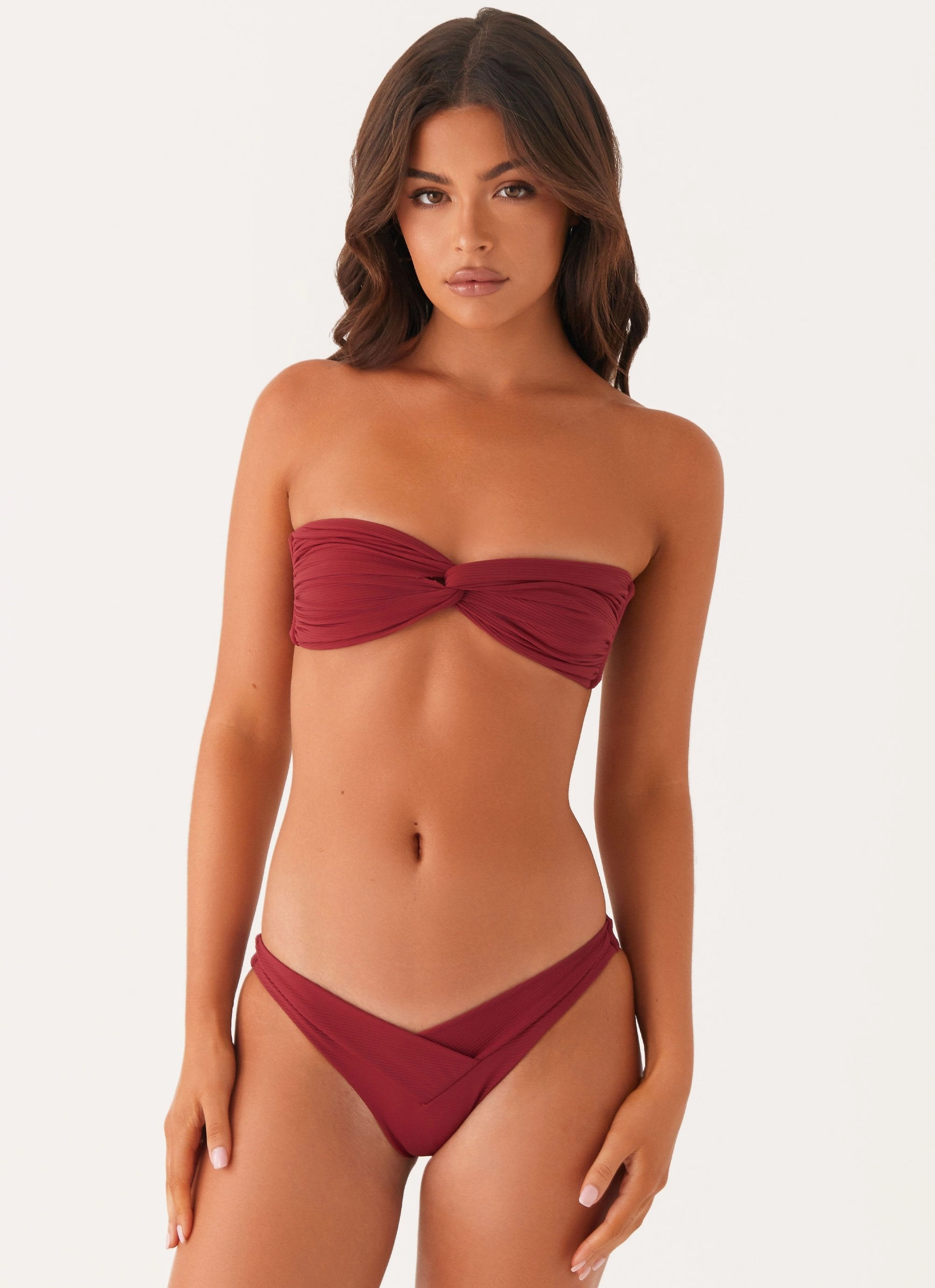 Minimalist Style Delta Bikini Bottoms - Mulberry