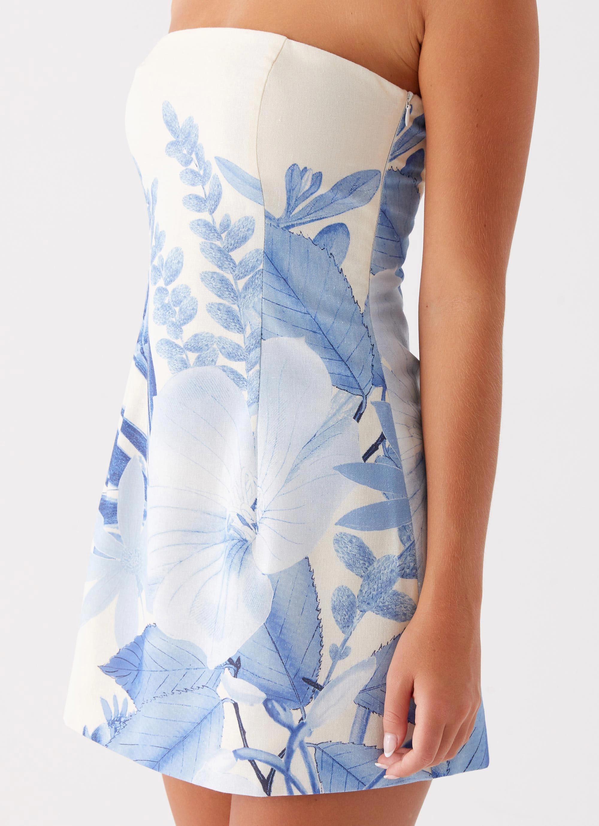 Spring Ready Simple Form Denby Strapless Mini Dress - Blue Floral Print