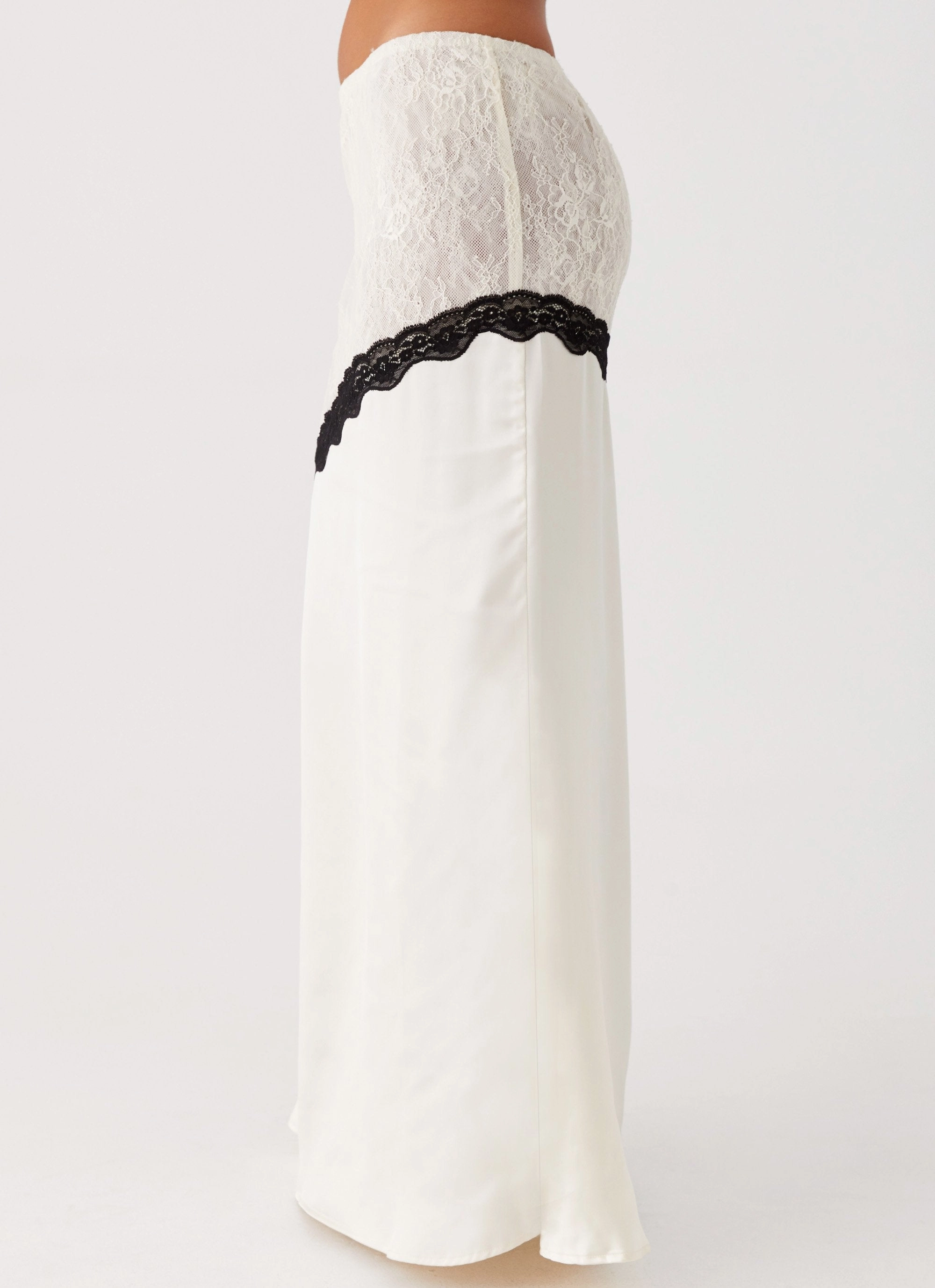 Texture Play Chill Mood Duet Lace Maxi Skirt - Ivory