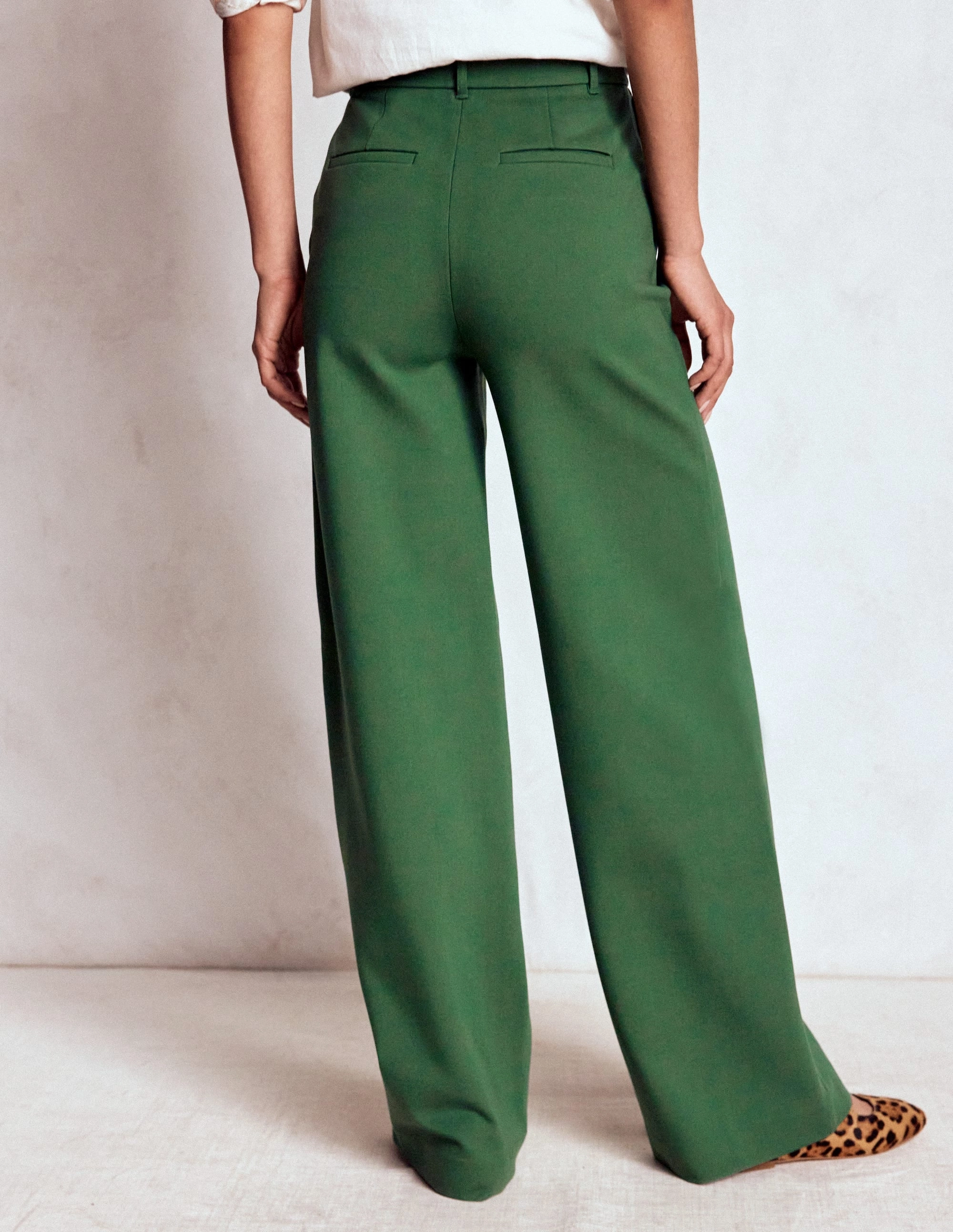 Belgravia Ponte Trousers-Hunter Green Body Sculpting Chafe Free