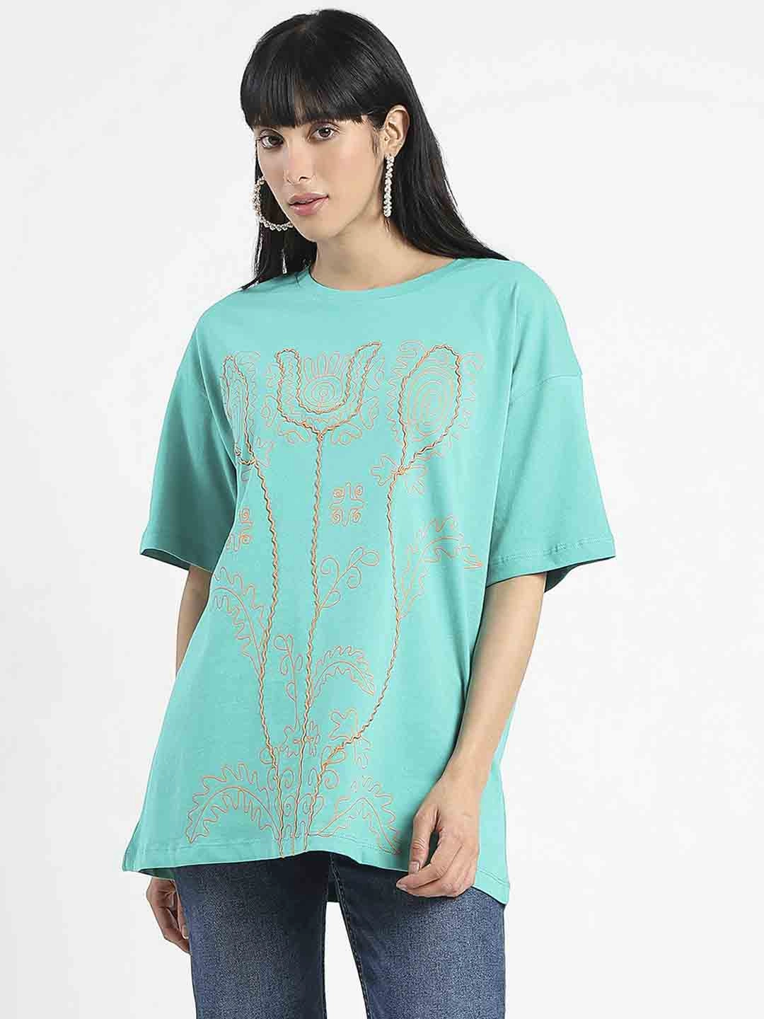 Madame Graphic Print Half Sleeve Peacock Green Cotton T-Shirt Cozy Vibes warm weather
