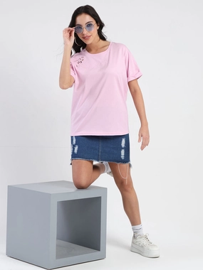 Quick Layer Set In Sleeve Madame Embroidery Cutwork Detail Solid Lilac Cotton T-shirt