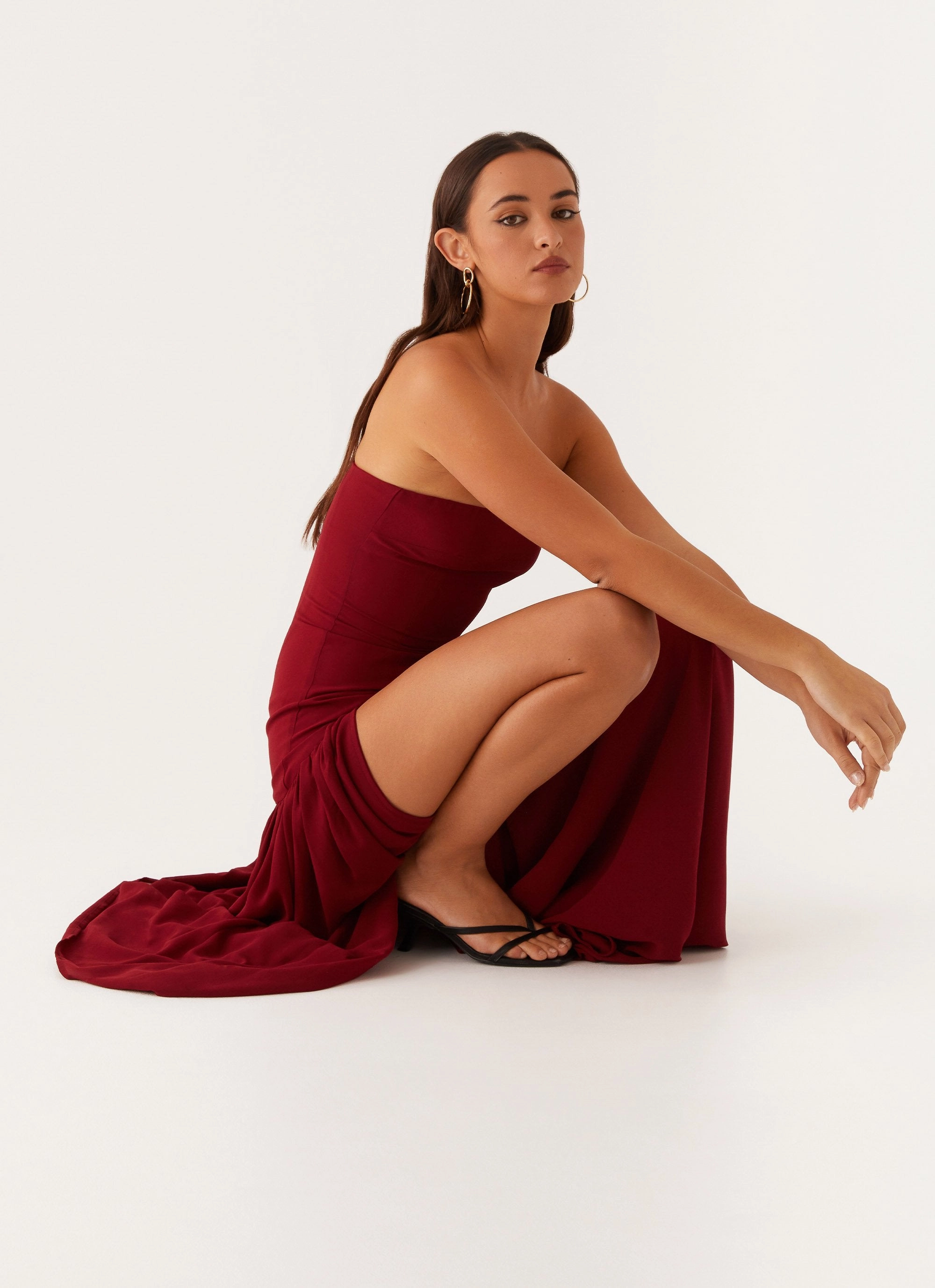 Front Ruffle Versatile sundress Eden Strapless Maxi Dress - Maroon