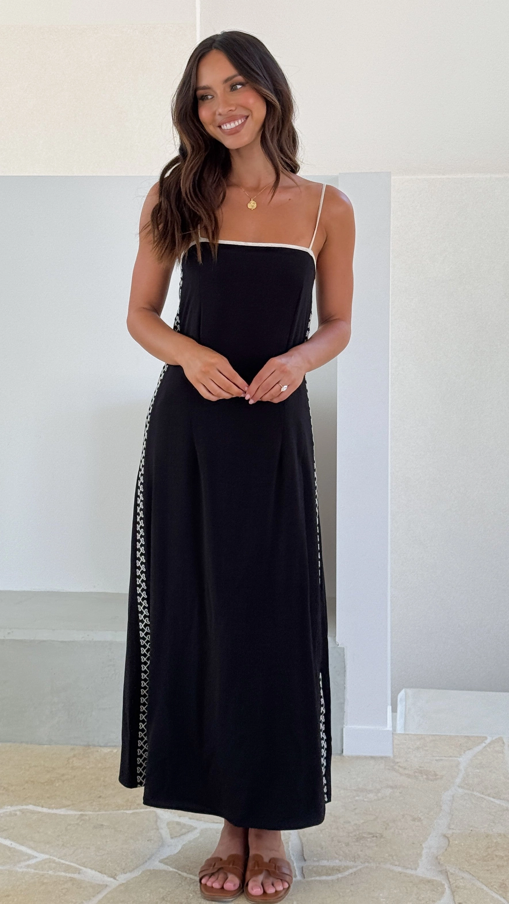 custom-fit Layered Look Aisha Maxi Dress - Black