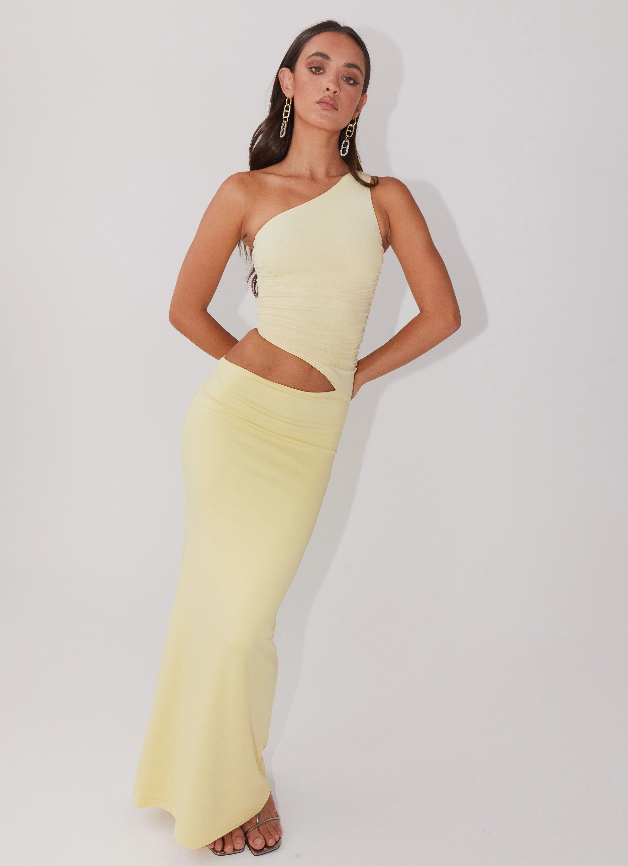 Minimal Comfort Seranella One Shoulder Maxi Dress - Lemon