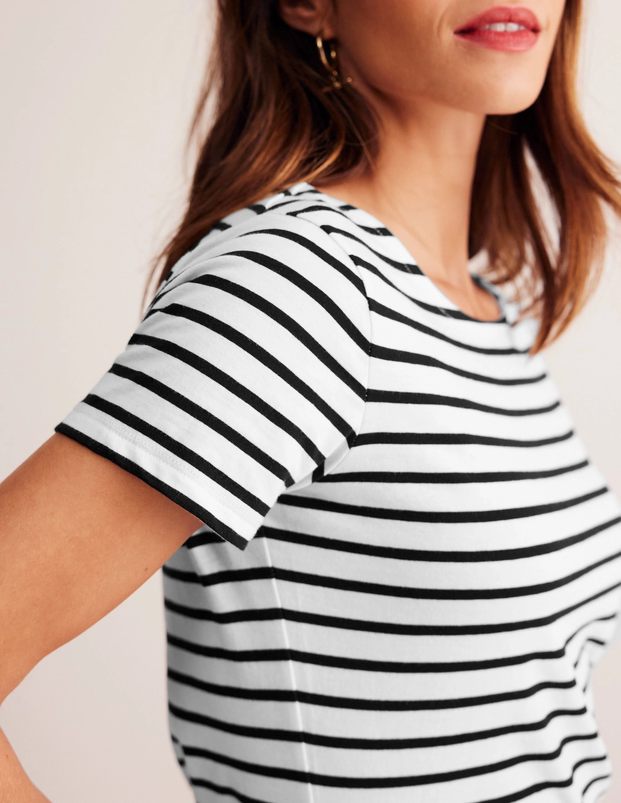 Ella Short Sleeve Breton-Ivory, Black FadeResistant Treatment