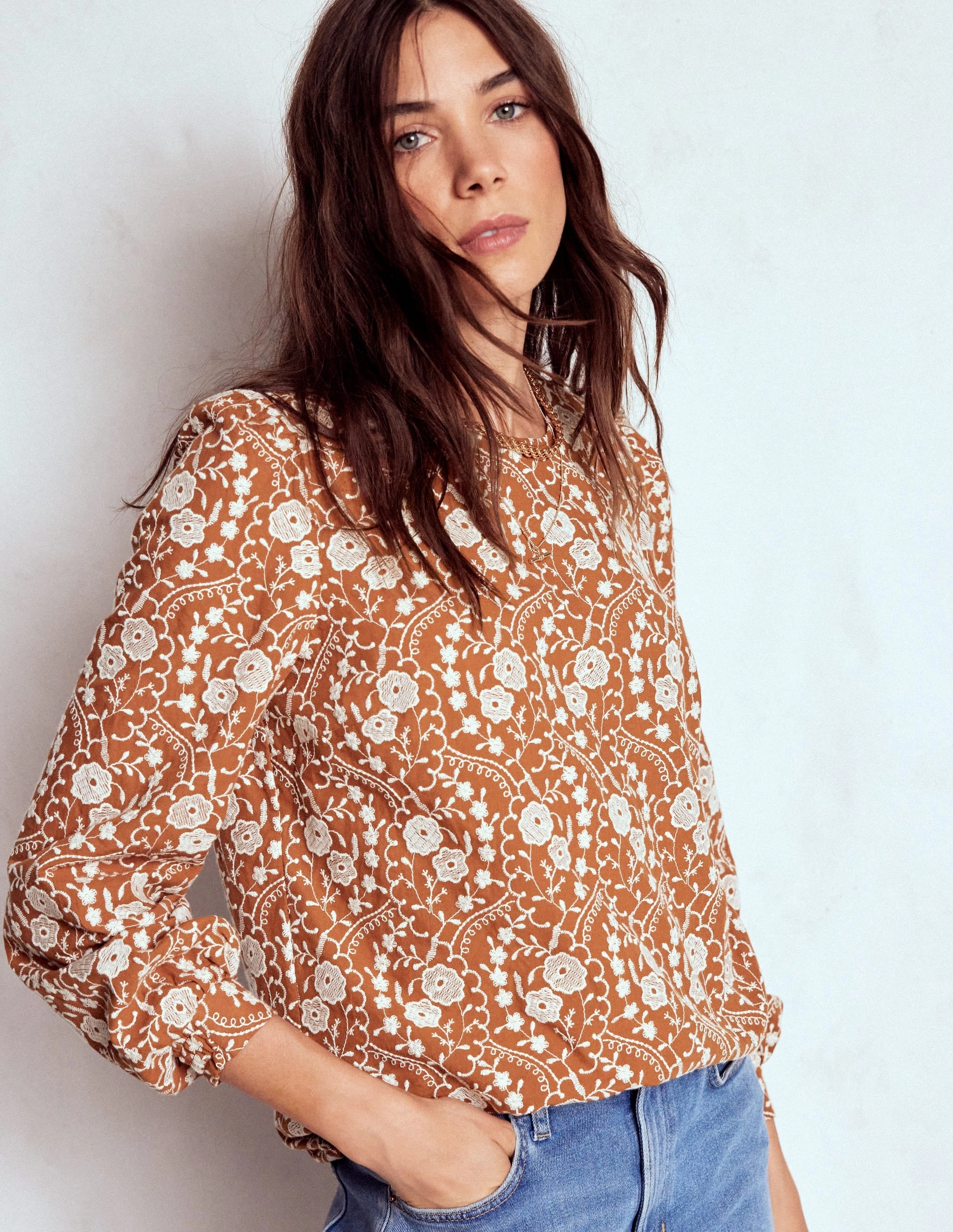 Wrinkle Resistant Finish Embroidered Cotton Top-Brown