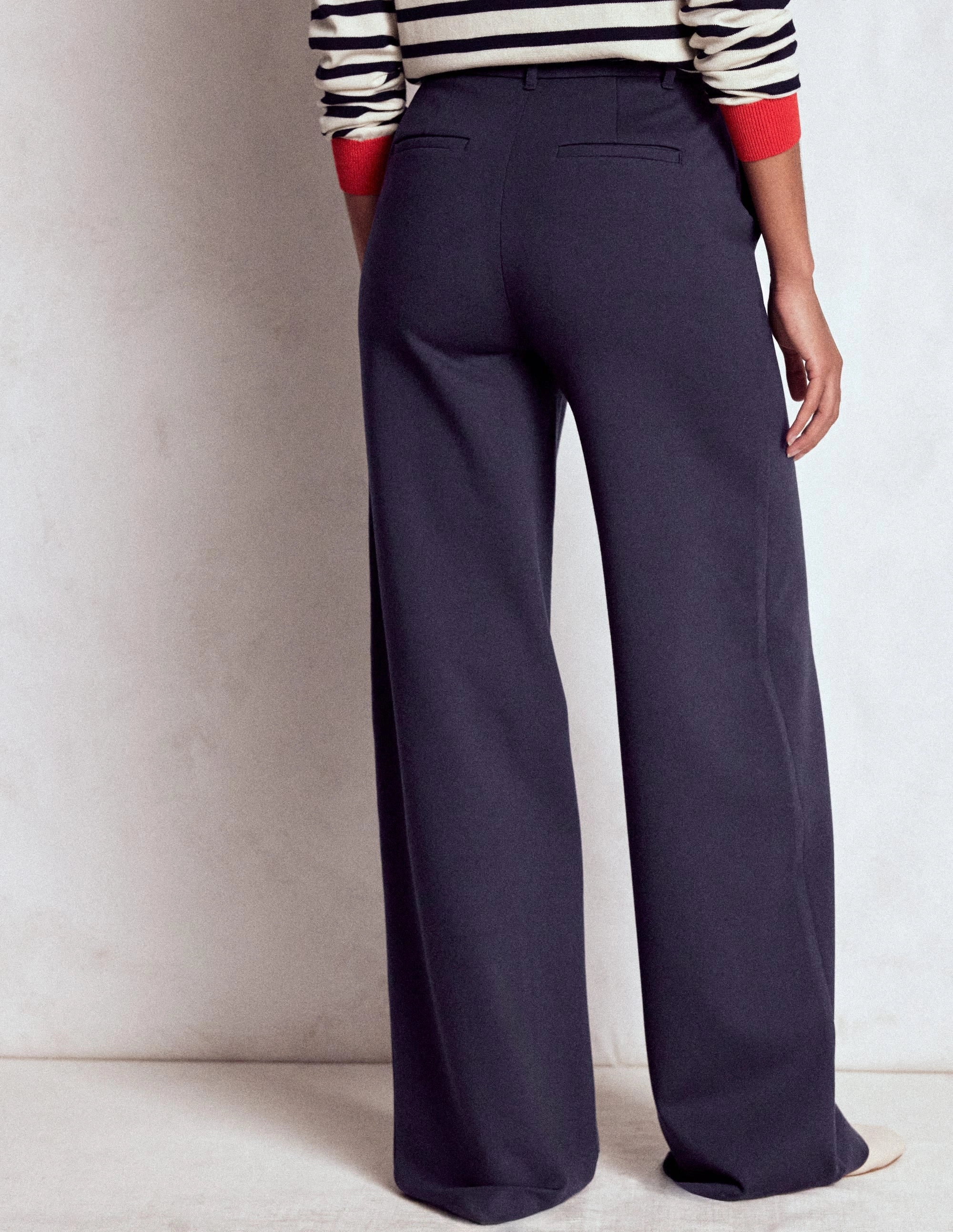 Belgravia Ponte Trousers-Navy Move Easy Free Movement