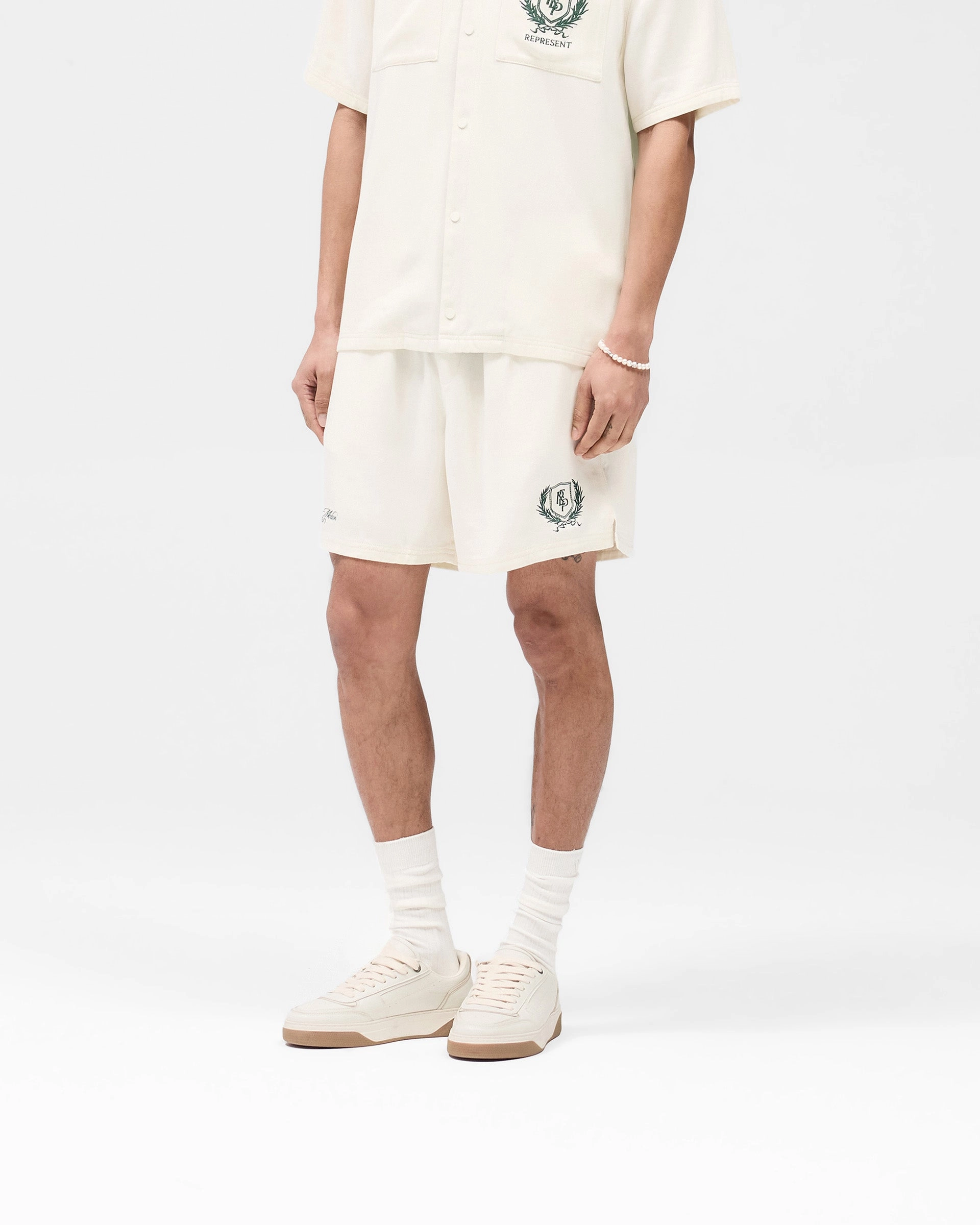Represent Crest Short - Antique White club wear