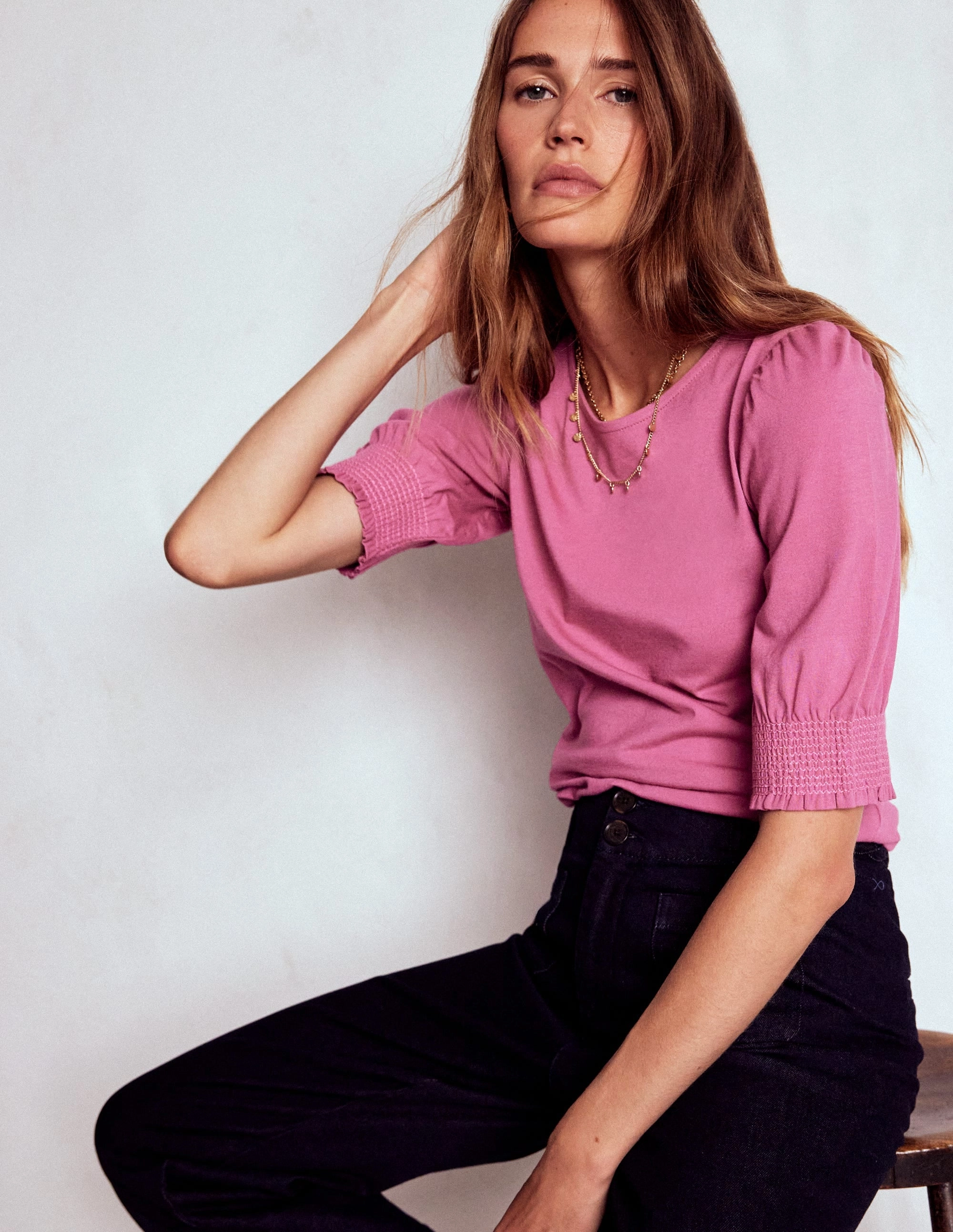 Short Sleeve Smocked Cuff Top-Purple Damson Airflow Ventilation Zones