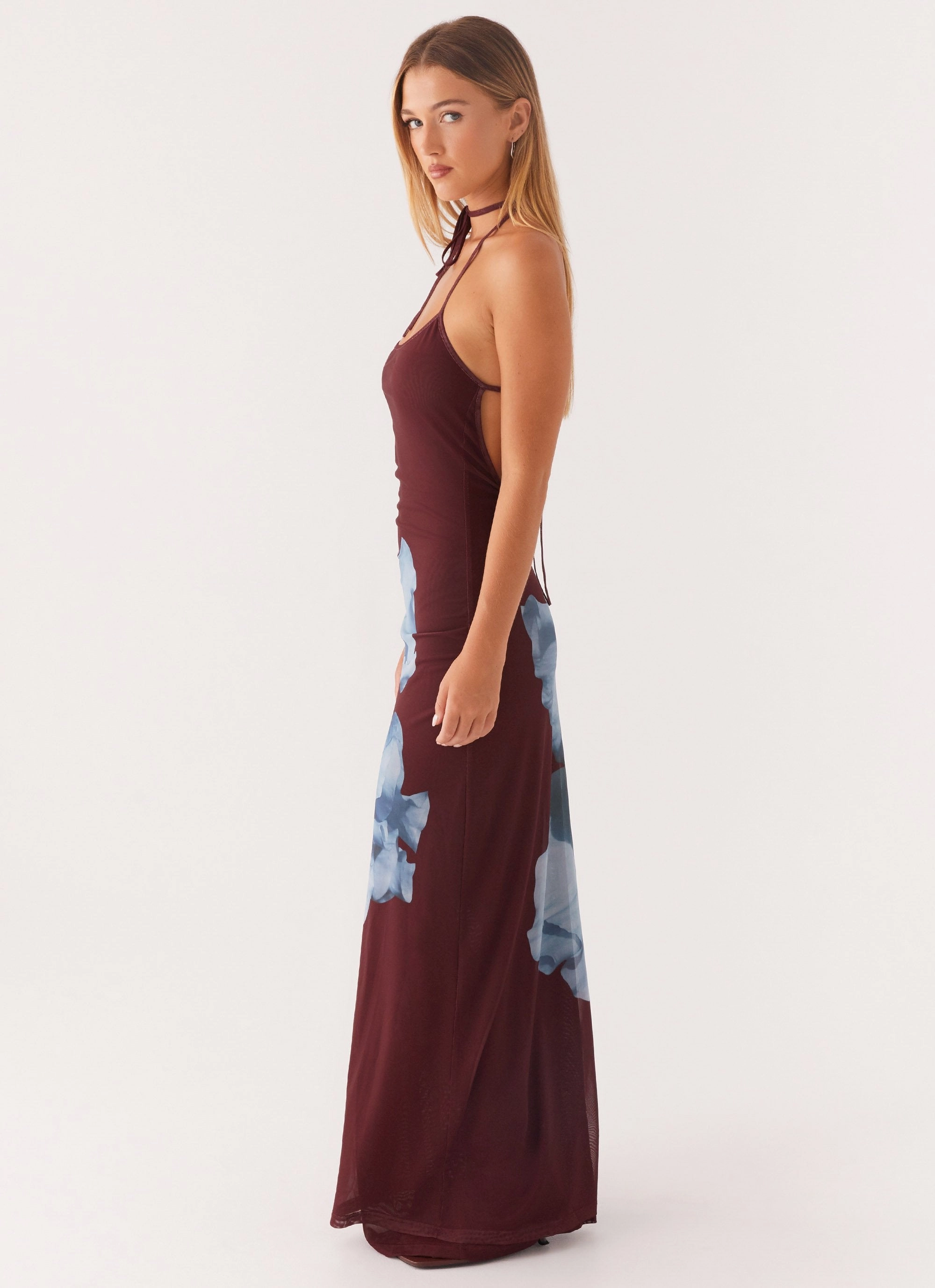 Dayana Halterneck Maxi Dress - Maroon Print Easy Match