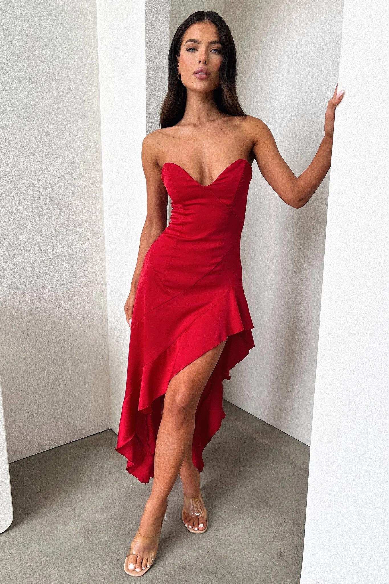 Leora Maxi Dress - Red Dreamy Touch Layered Comfort