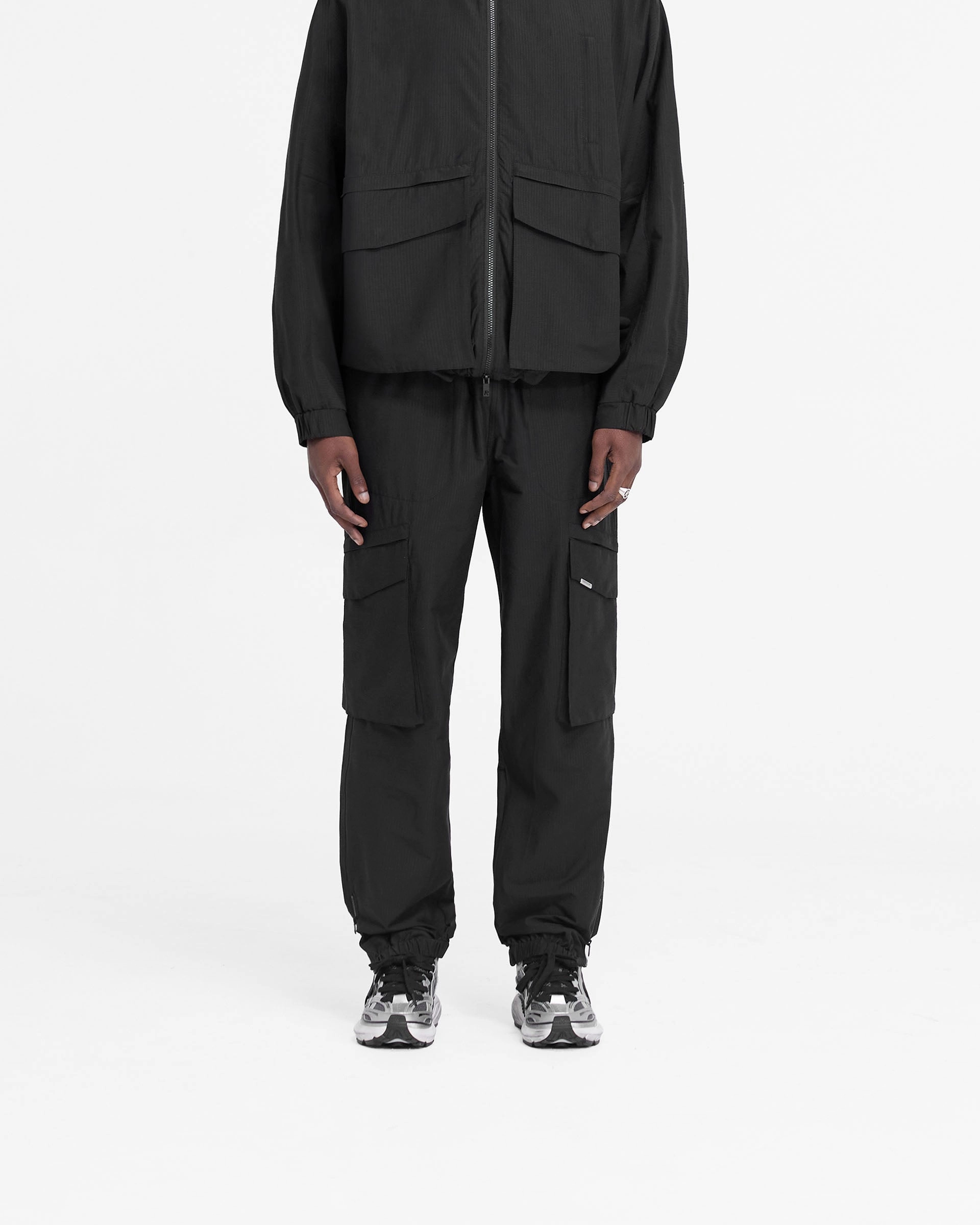 All terrain Tech Cargo Pant - Jet Black