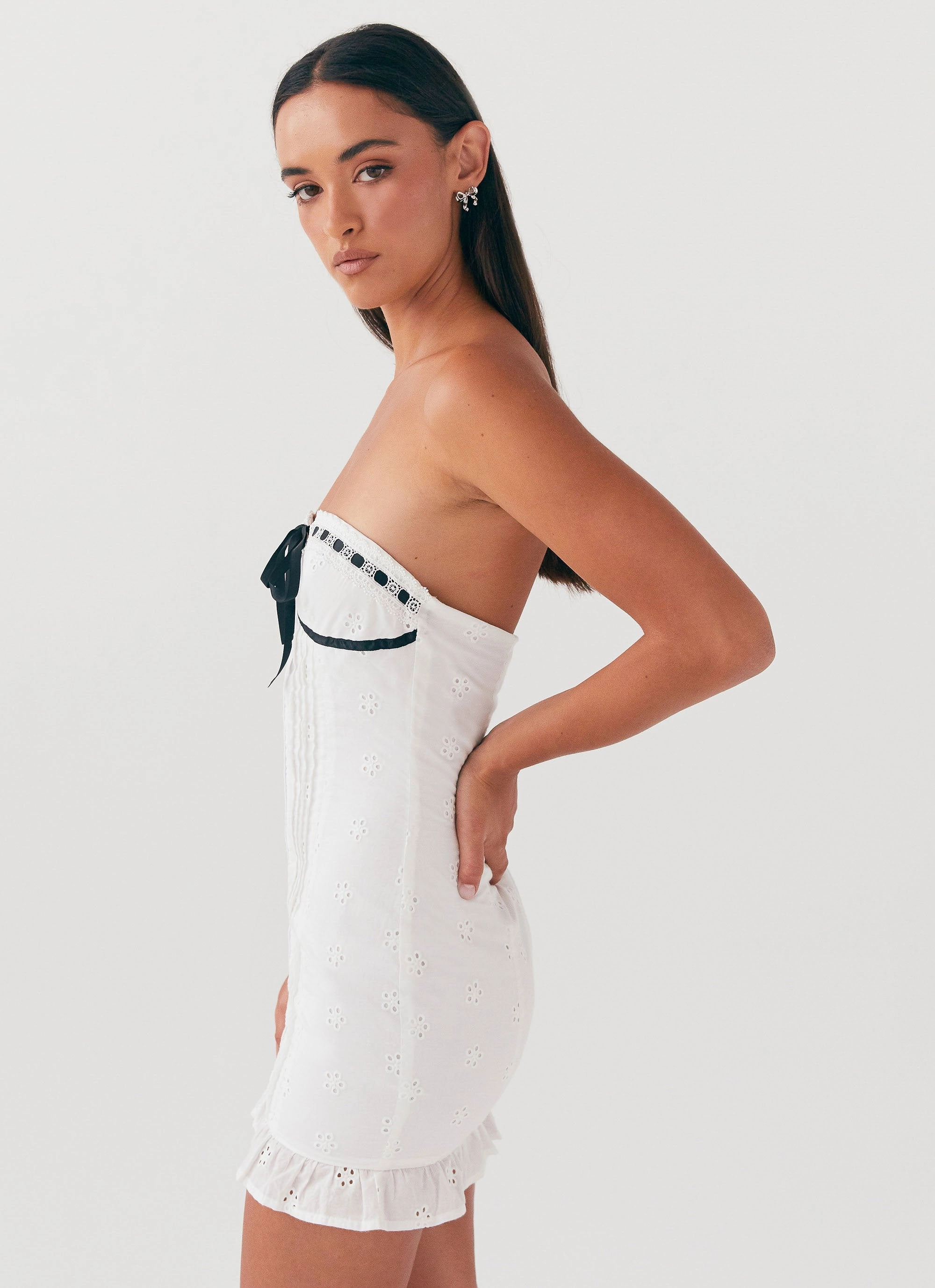 Katana Mini Dress - White Silky Mood Modern Fit