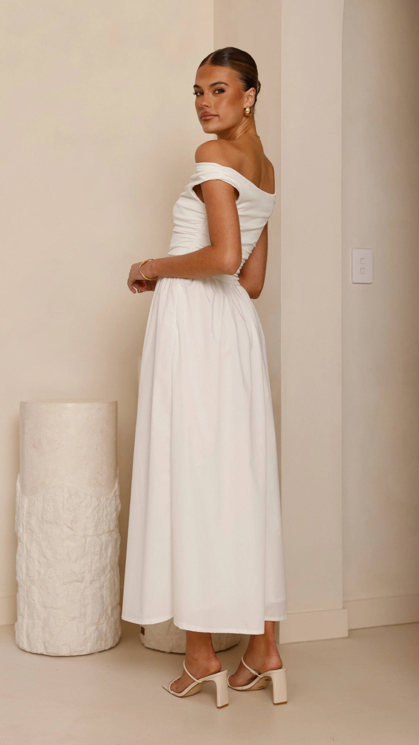 Immy Midi Dress - White Sleek and Flattering Comfy Look
