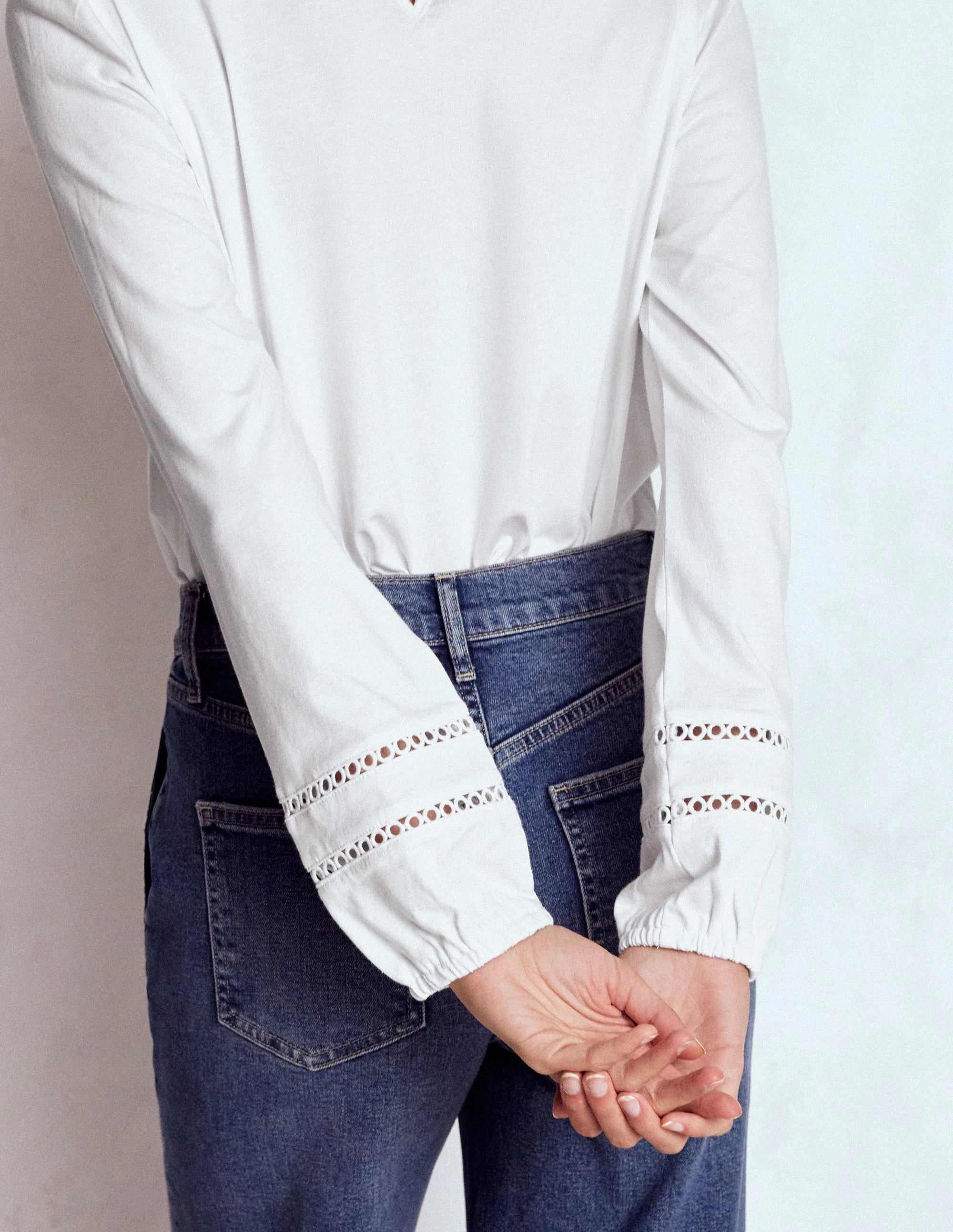 Flo Trim Detail Top-White Biodegradable Fiber ResilientStretch