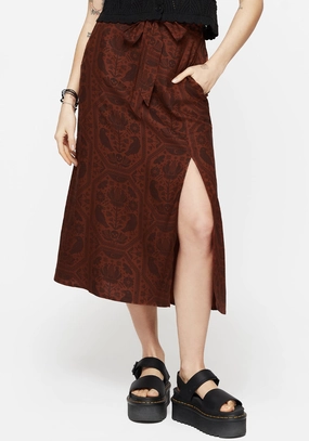 casual finish Outfit Focus Annabel Raven Print Split Front Midi Skirt - Rust