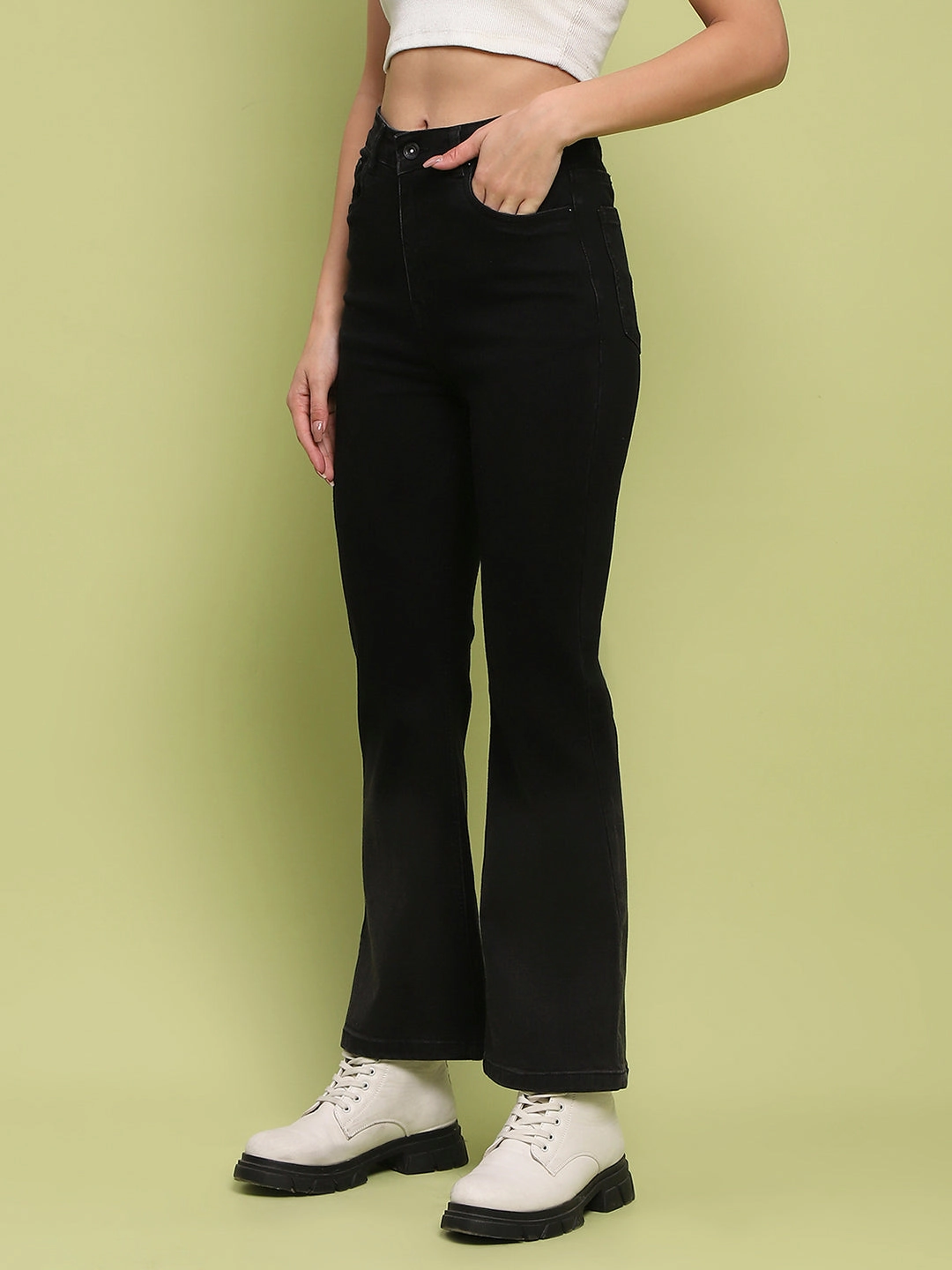 Spring Mood Elegant City Walk Madame Cotton Blend Black Flared Denim Jeans