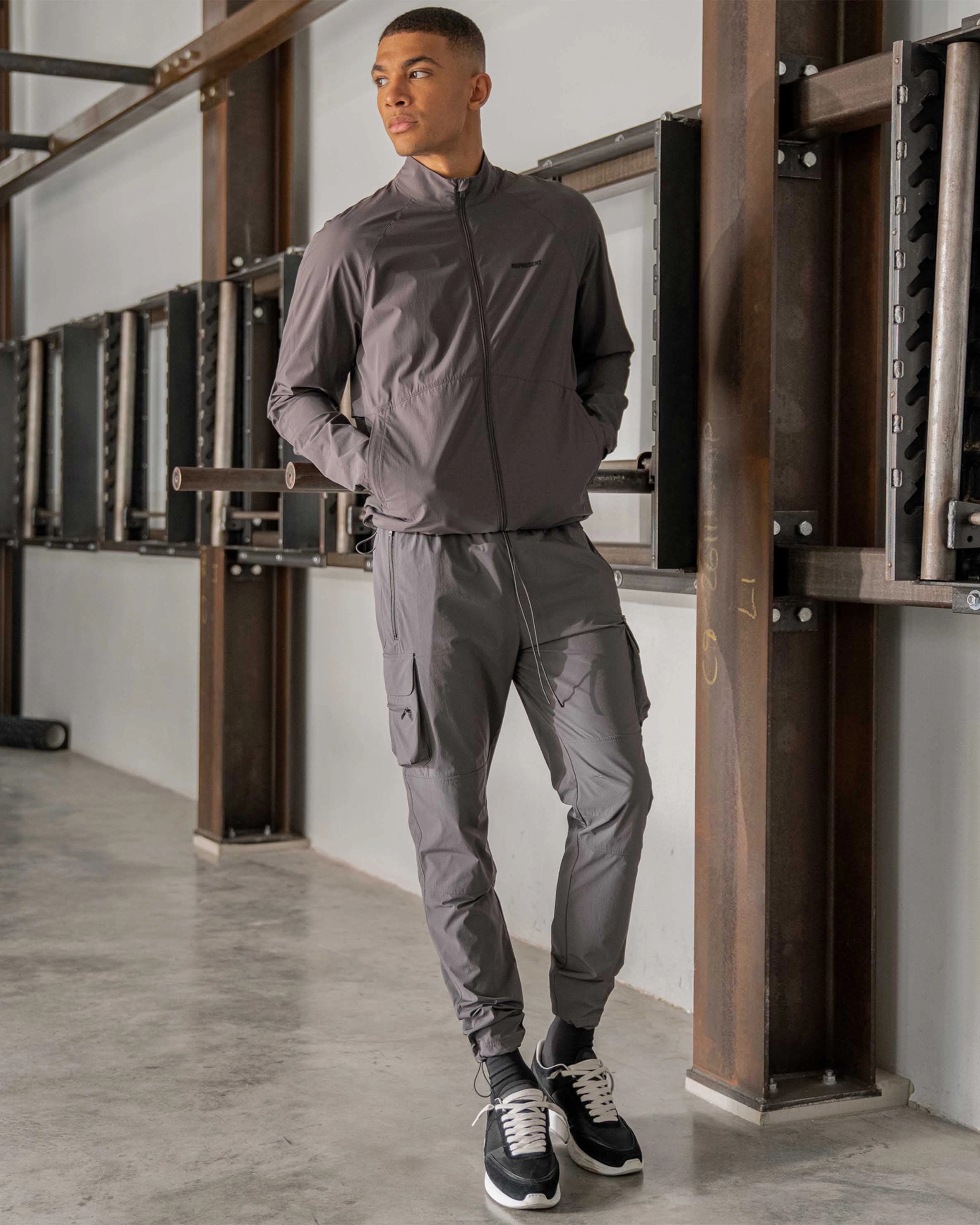 247 Pant - Grey Wrinkle Free Fabric