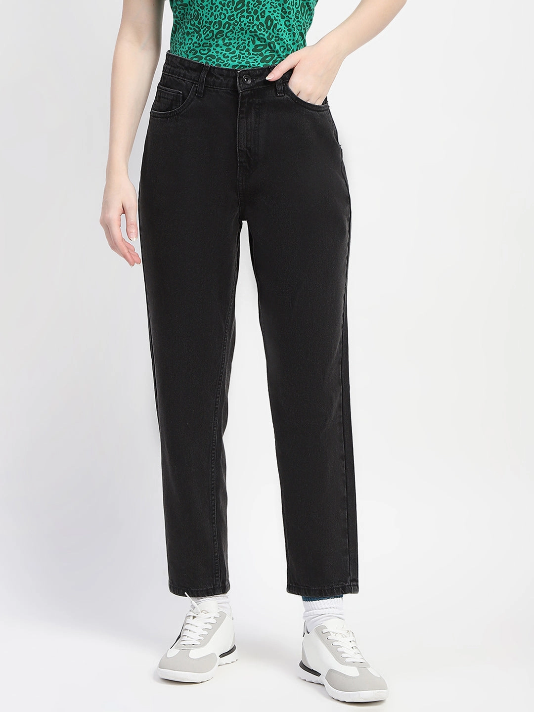 Madame Cotton Solid Black Straight Denim Go Anywhere Look
