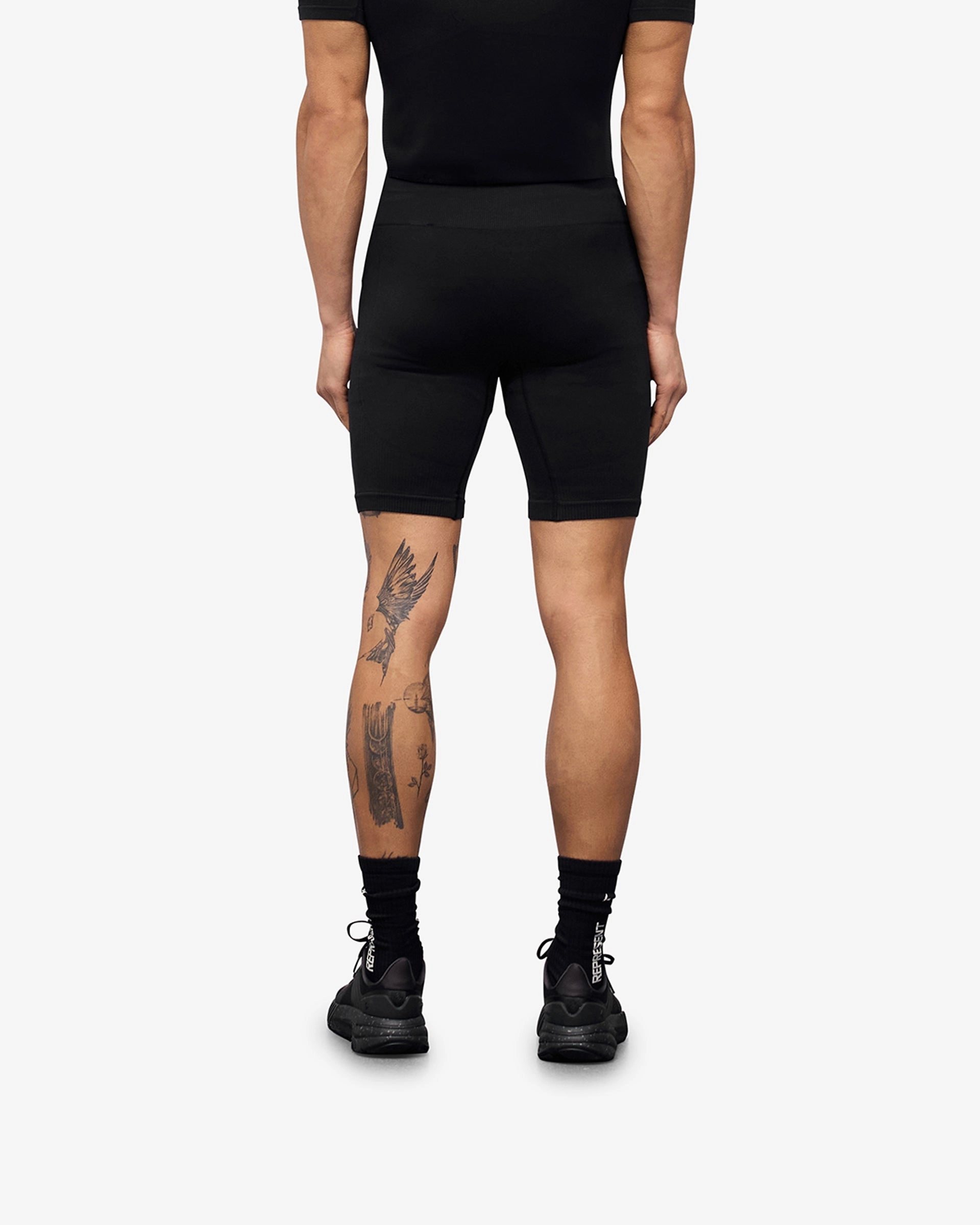 247 DNA Seamless Shorts - Black Layered Hem Detail