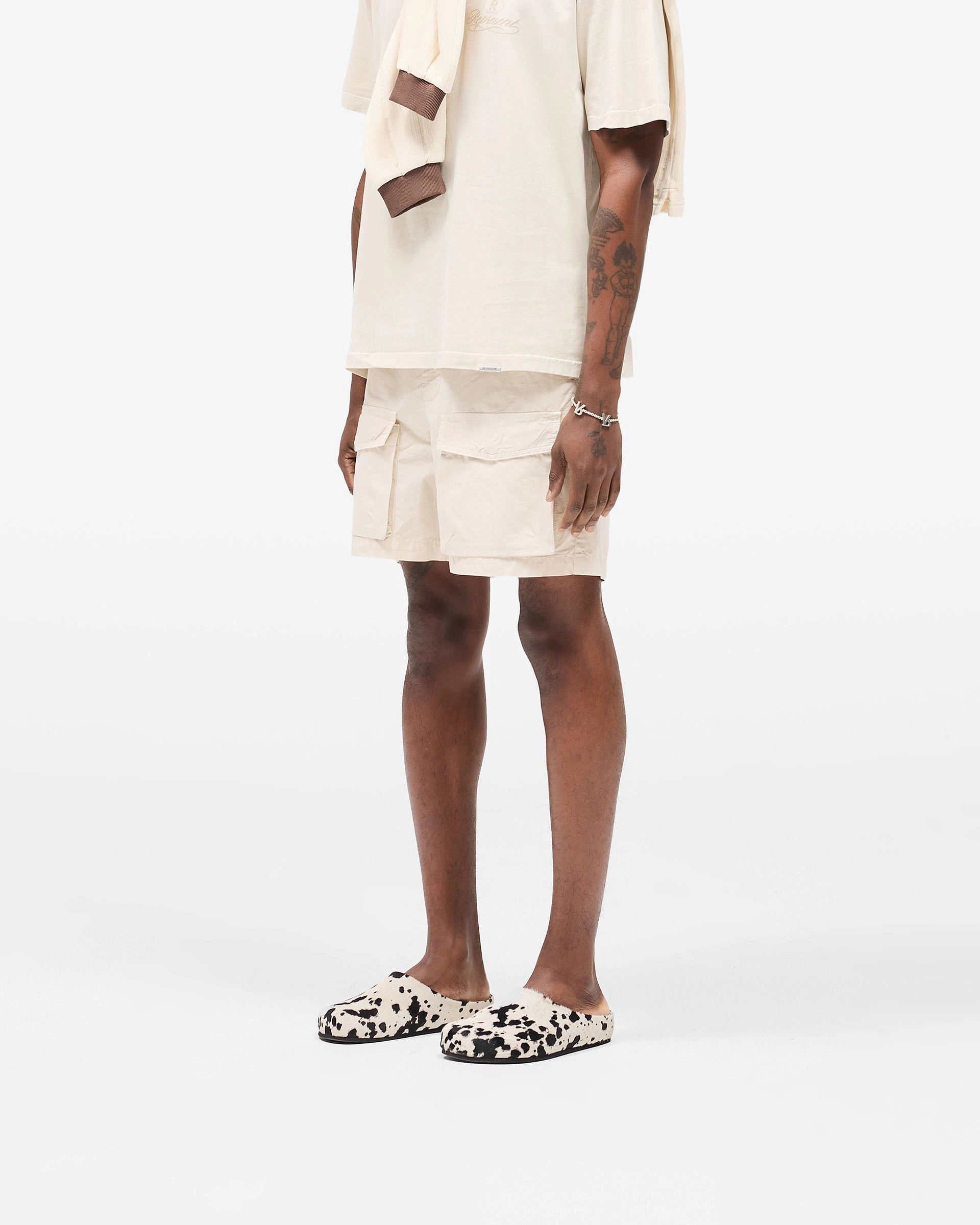 Quick Flex Fit AdjustableDrawstring Front Pocket Cargo Short - Champagne