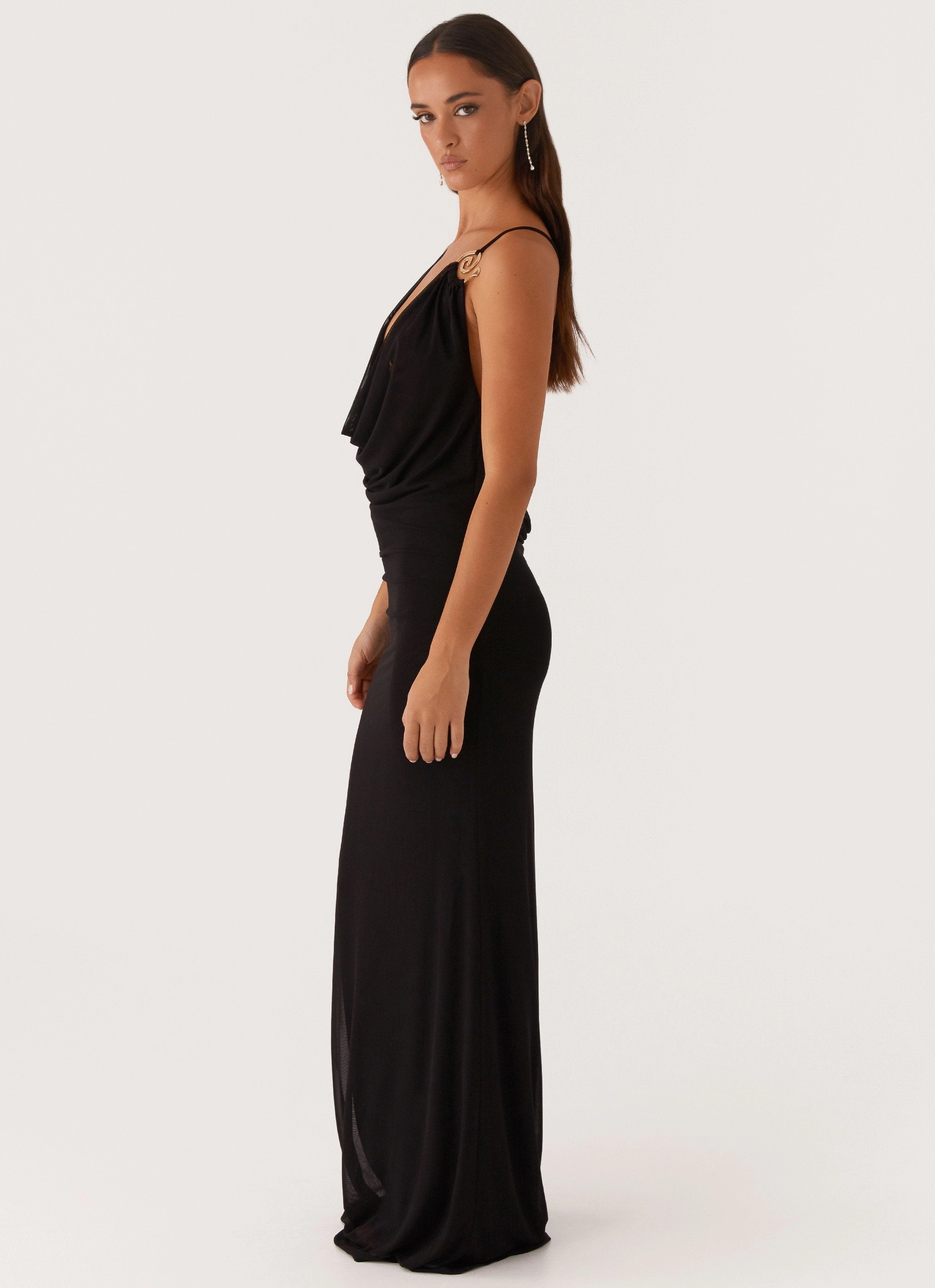 Street Casual Game Player Maxi Dress - Black