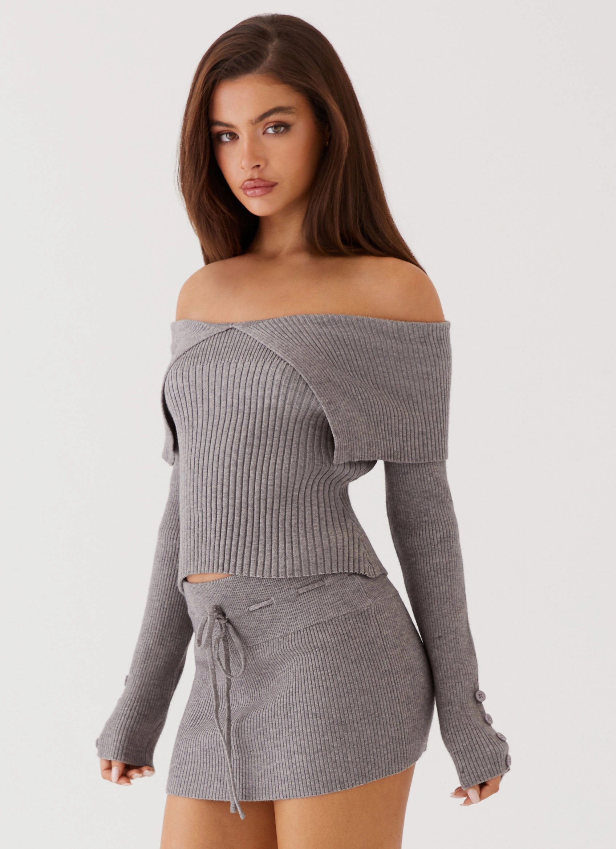 Travel Friendly Maura Low Rise Mini Skirt - Charcoal