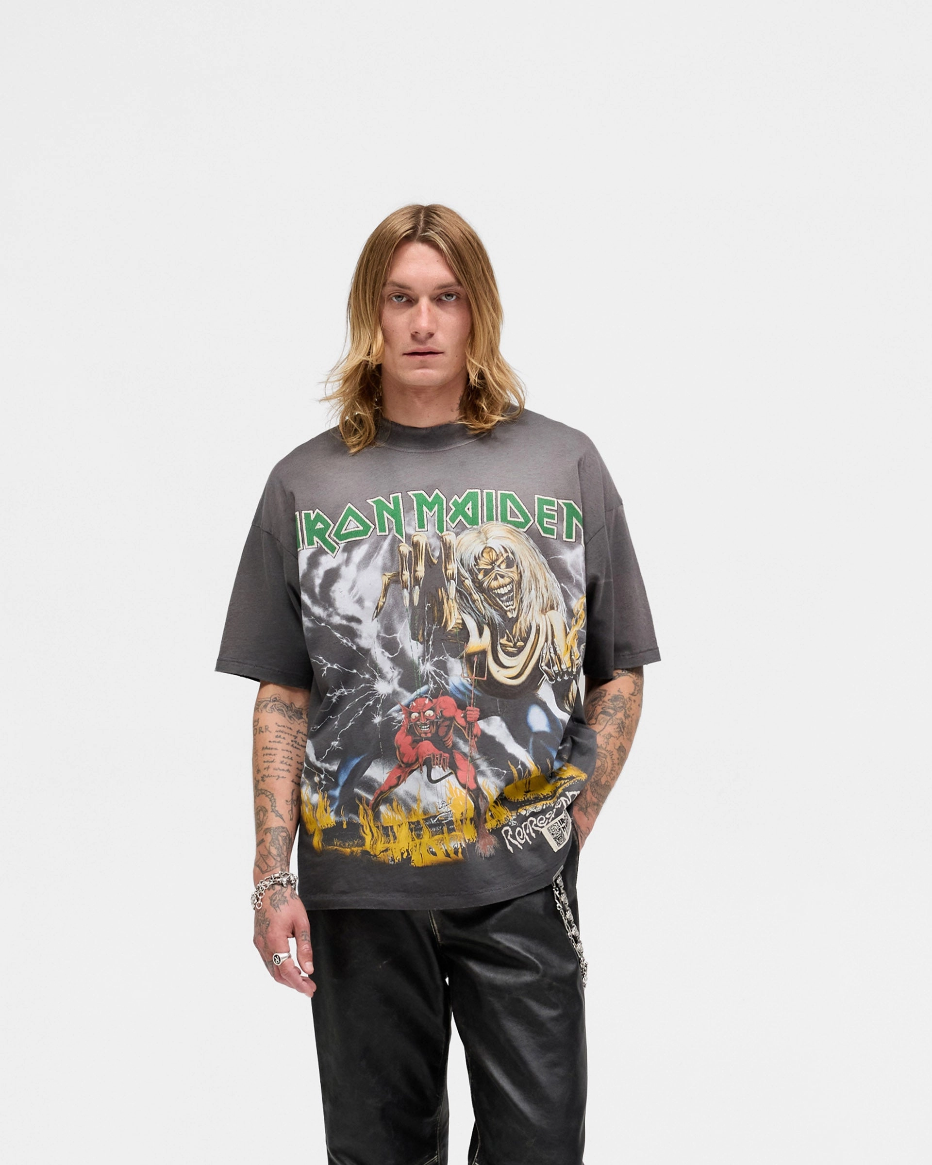 Urban Trend Quick Fit Represent X Iron Maiden Number Of Beast T-Shirt - Sunfade Grey