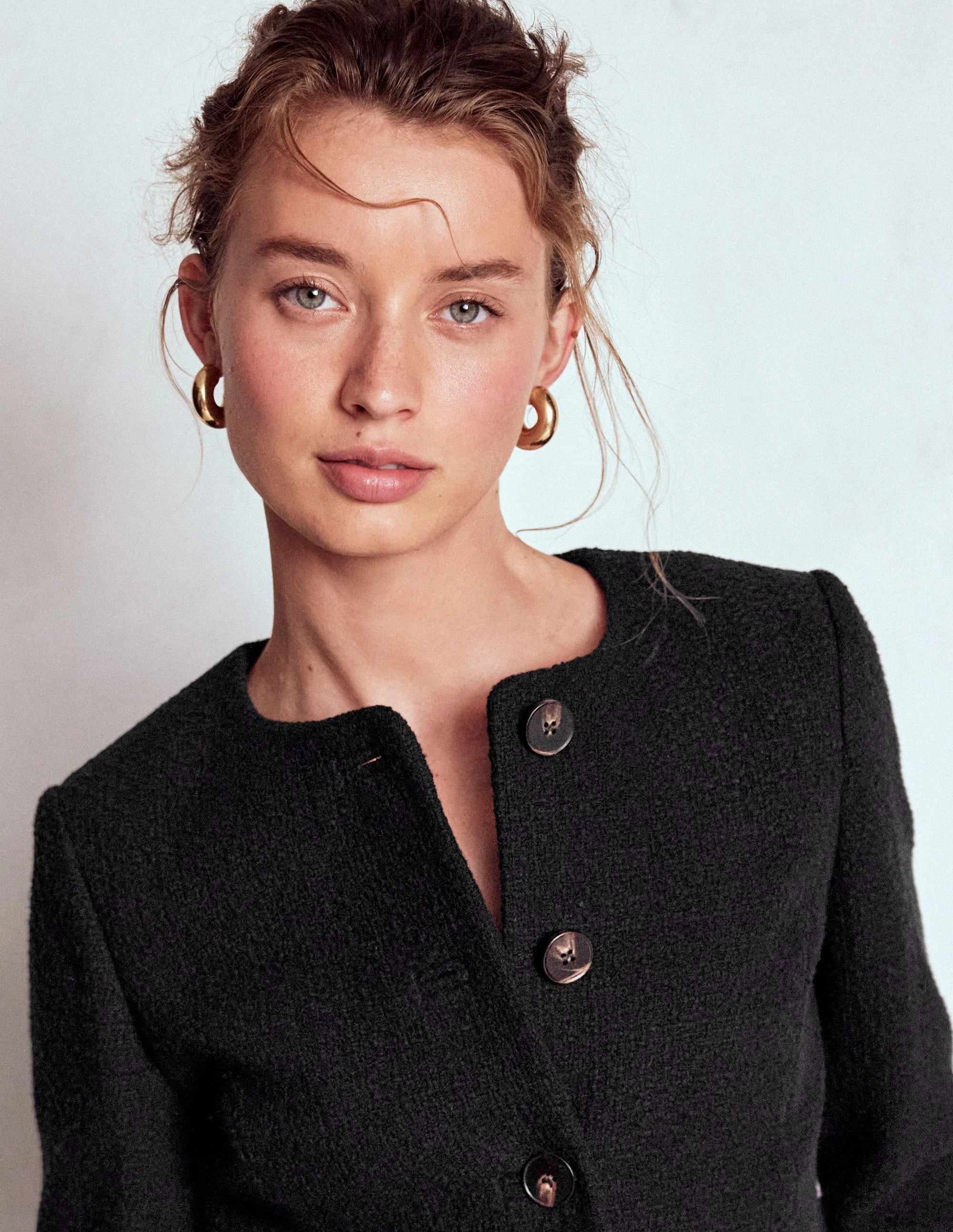 Moisture Wicking Layer Hampstead Textured Blazer-Black