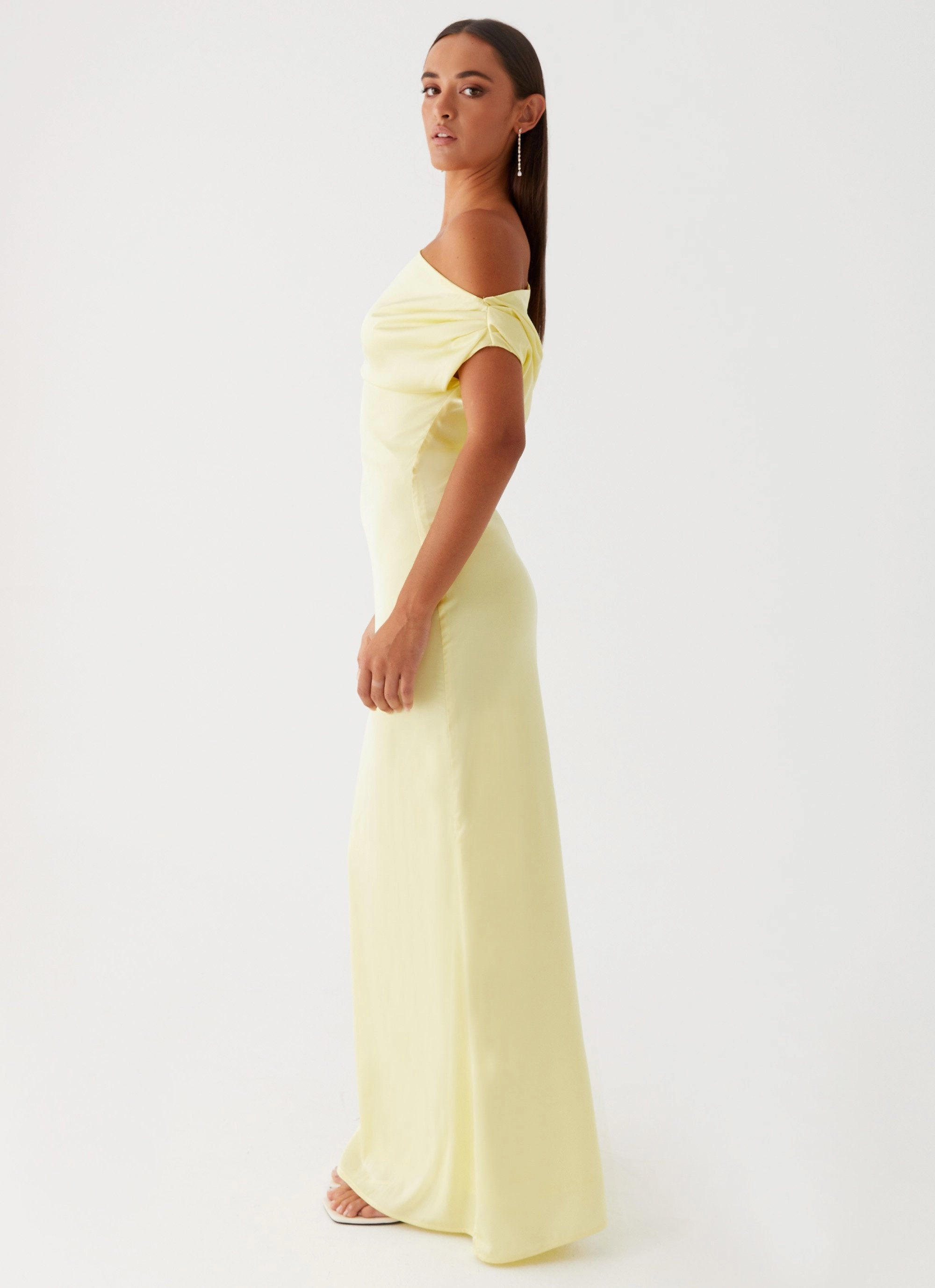 Heart Of Glass Satin Maxi Dress - Yellow Knit Cool bold appearance