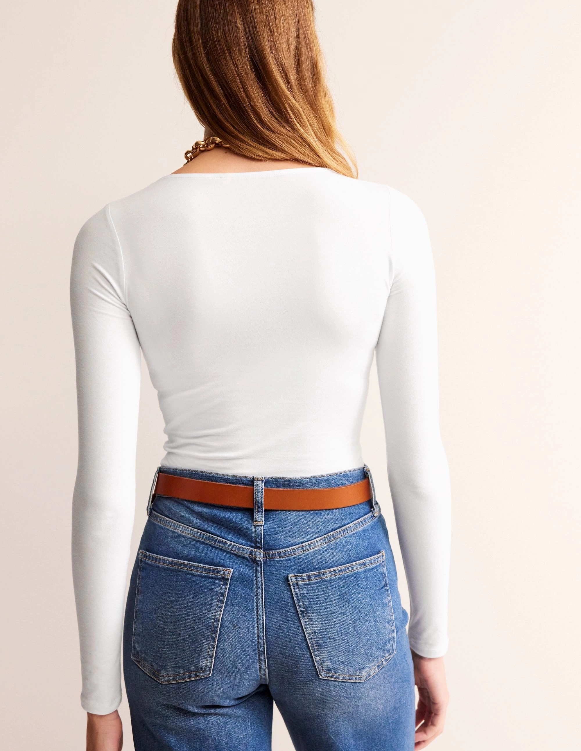 Double Layer Scoop Long Sleeve-White Reflective Logo Detail Roll Up Sleeve Design