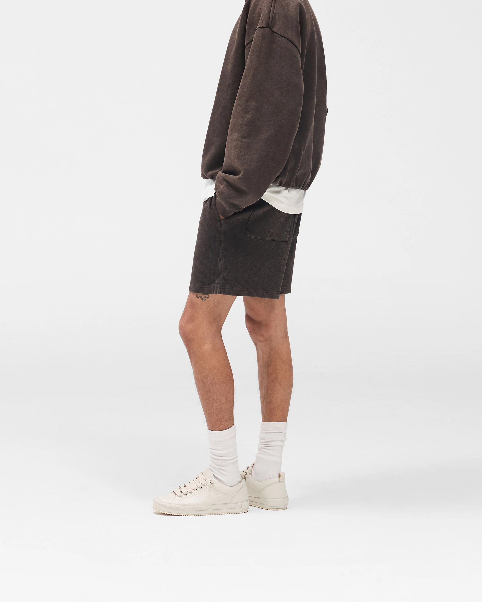 Active Flex Initial Mesh Shorts - Coffee