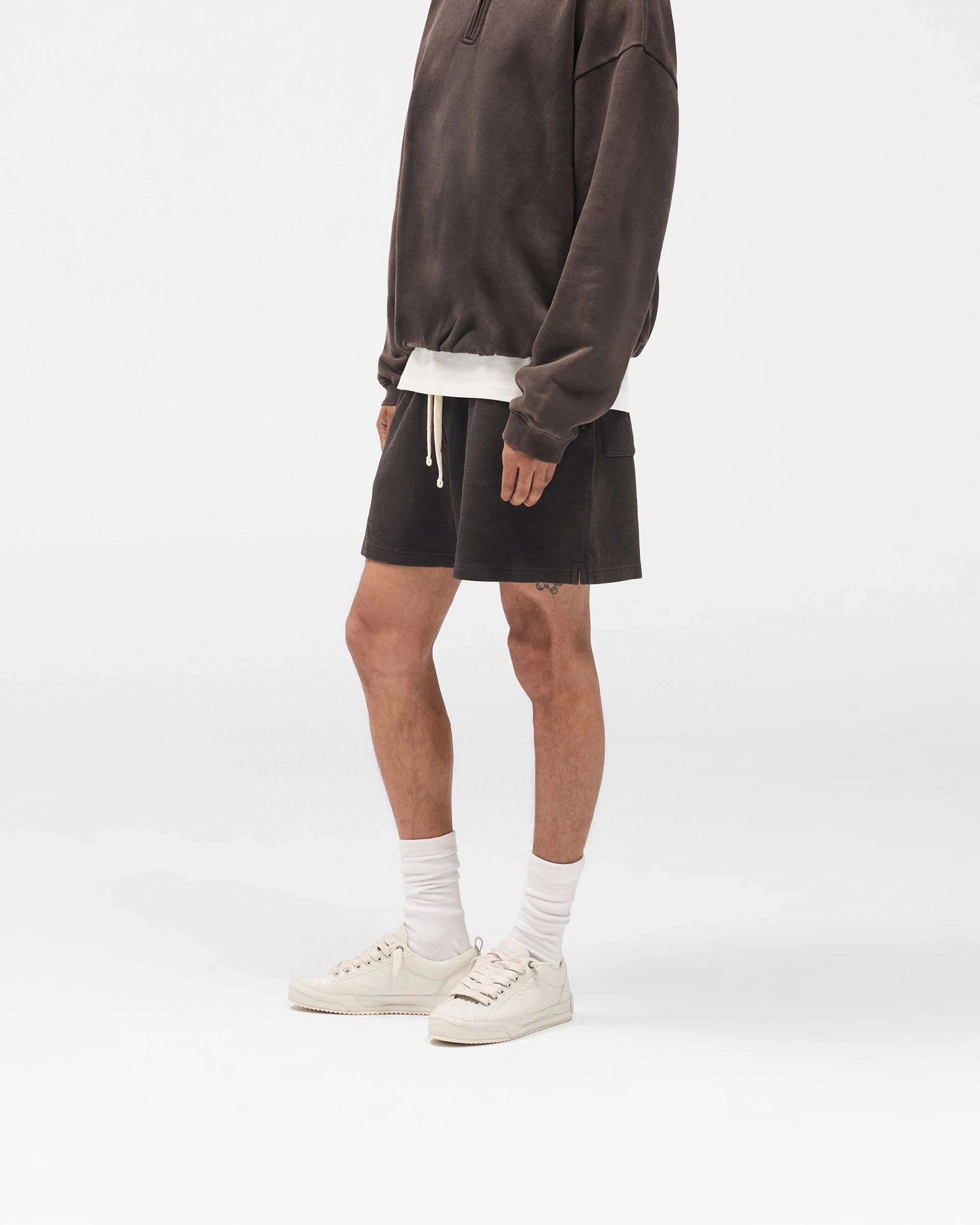 Warm Mood Initial Mesh Shorts - Coffee