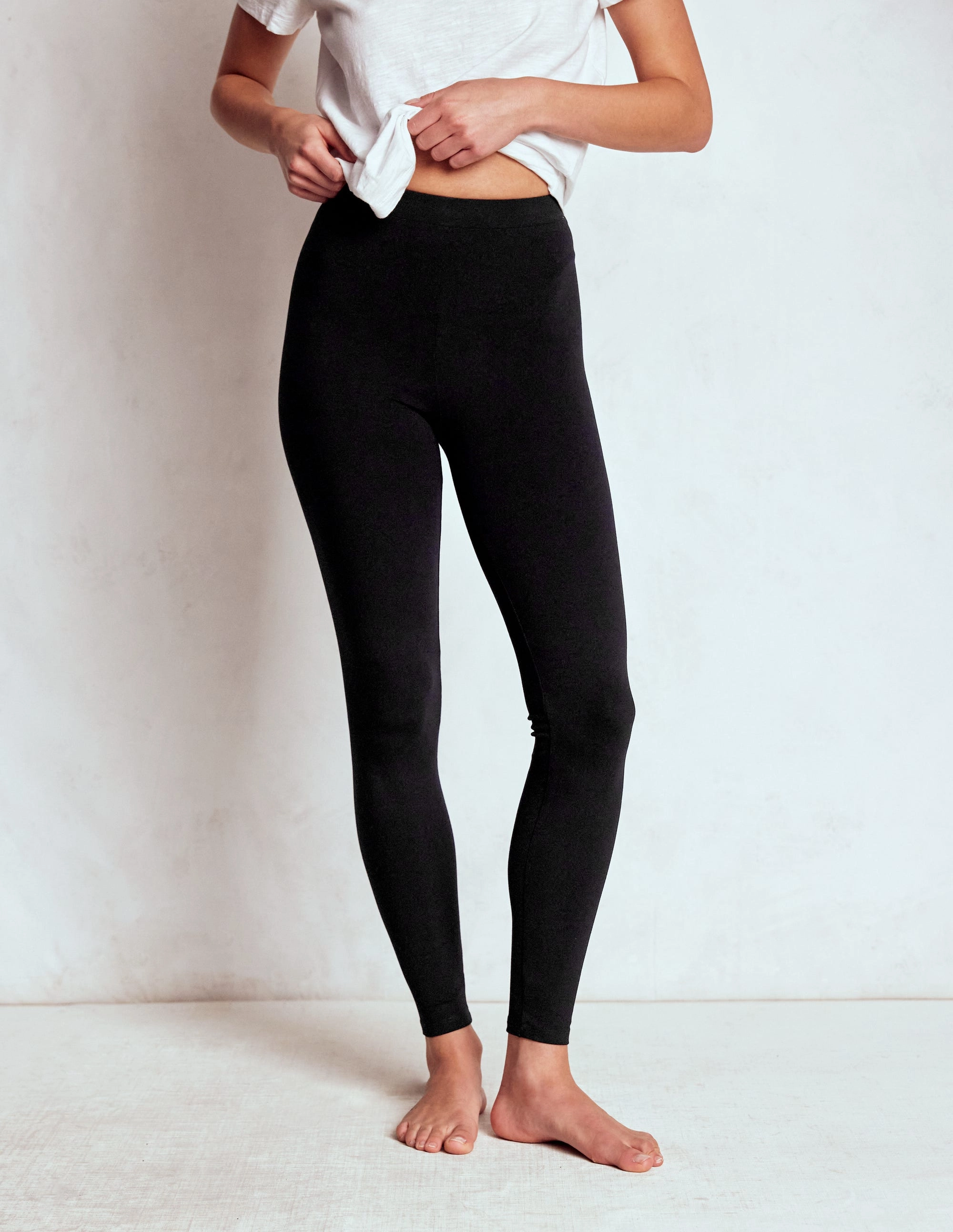 High Rise Jersey Leggings-Black Lightweight Weave Light Fit