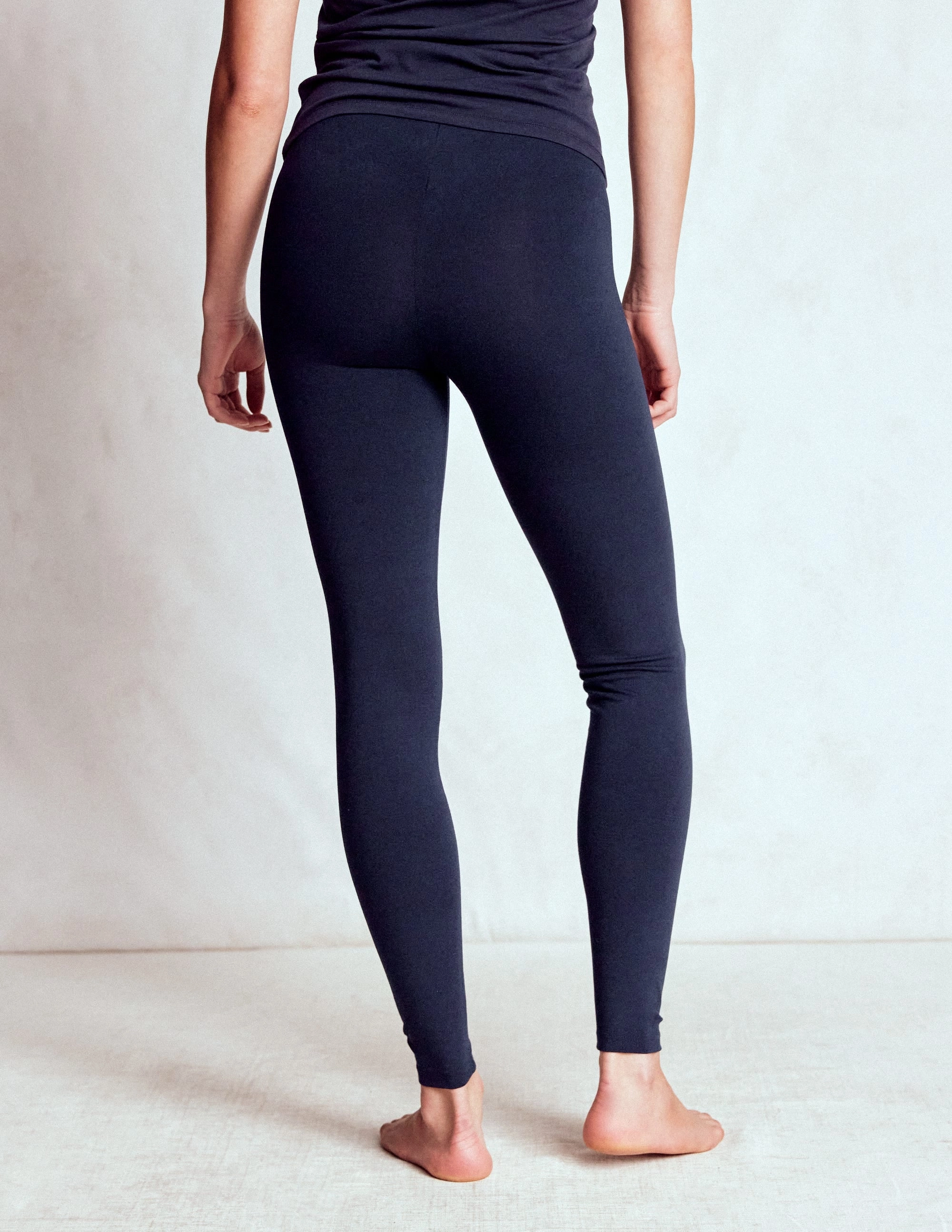 Sporty Layer Four Way Stretch High Rise Jersey Leggings-Navy