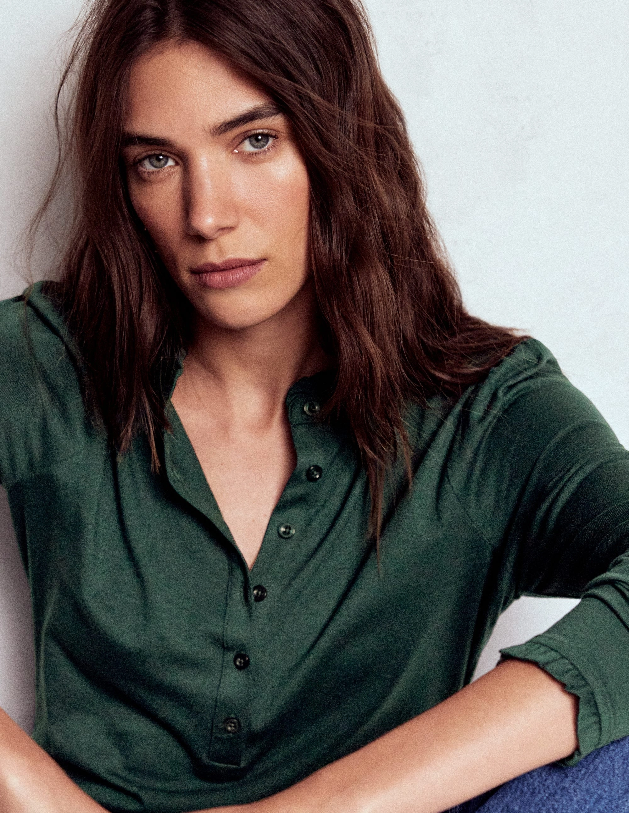 Supersoft Frill Henley Top-Green Pine AirflowVents Reflective details
