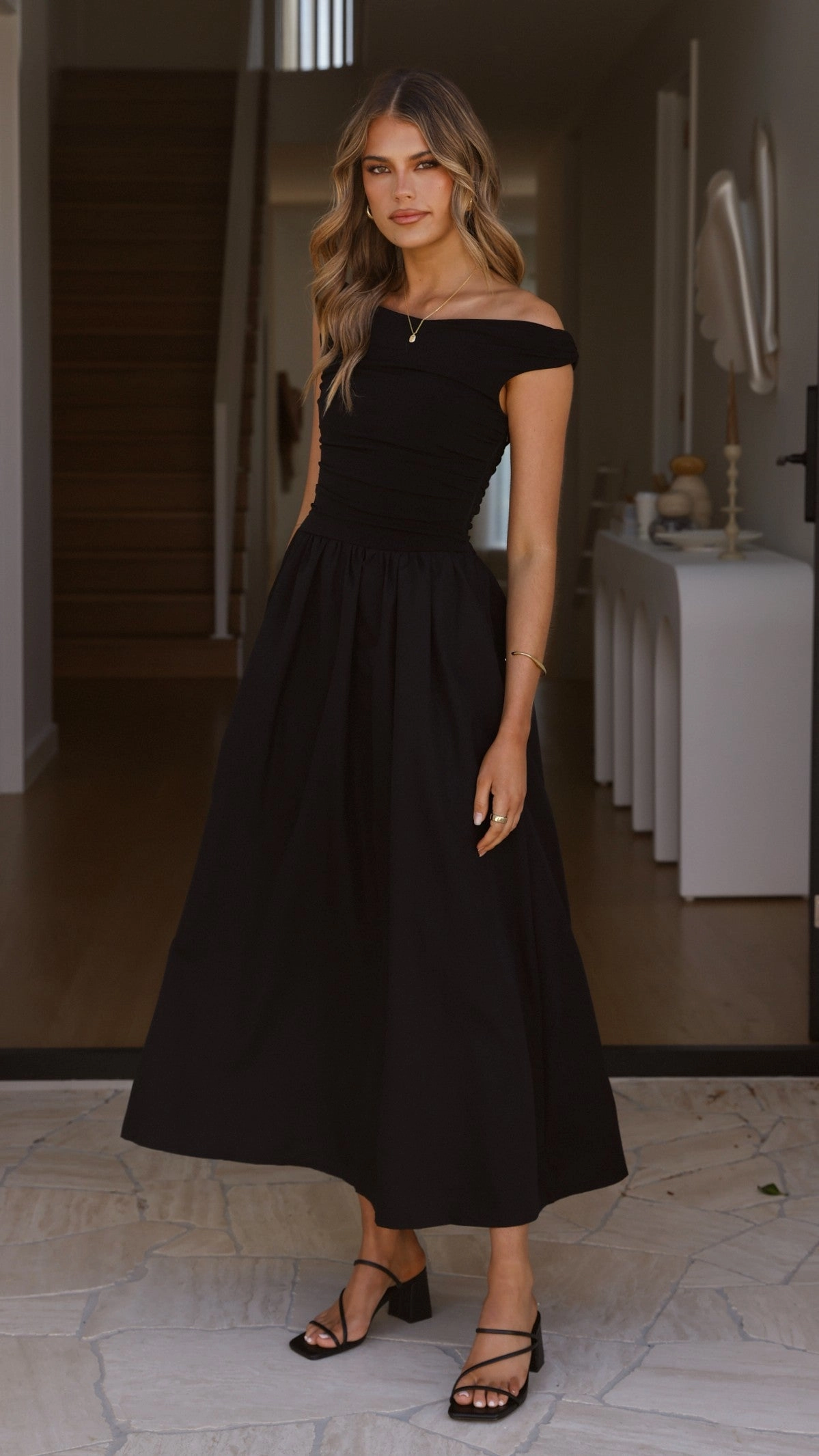 Immy Midi Dress - Black Soft Fashion Long Lines