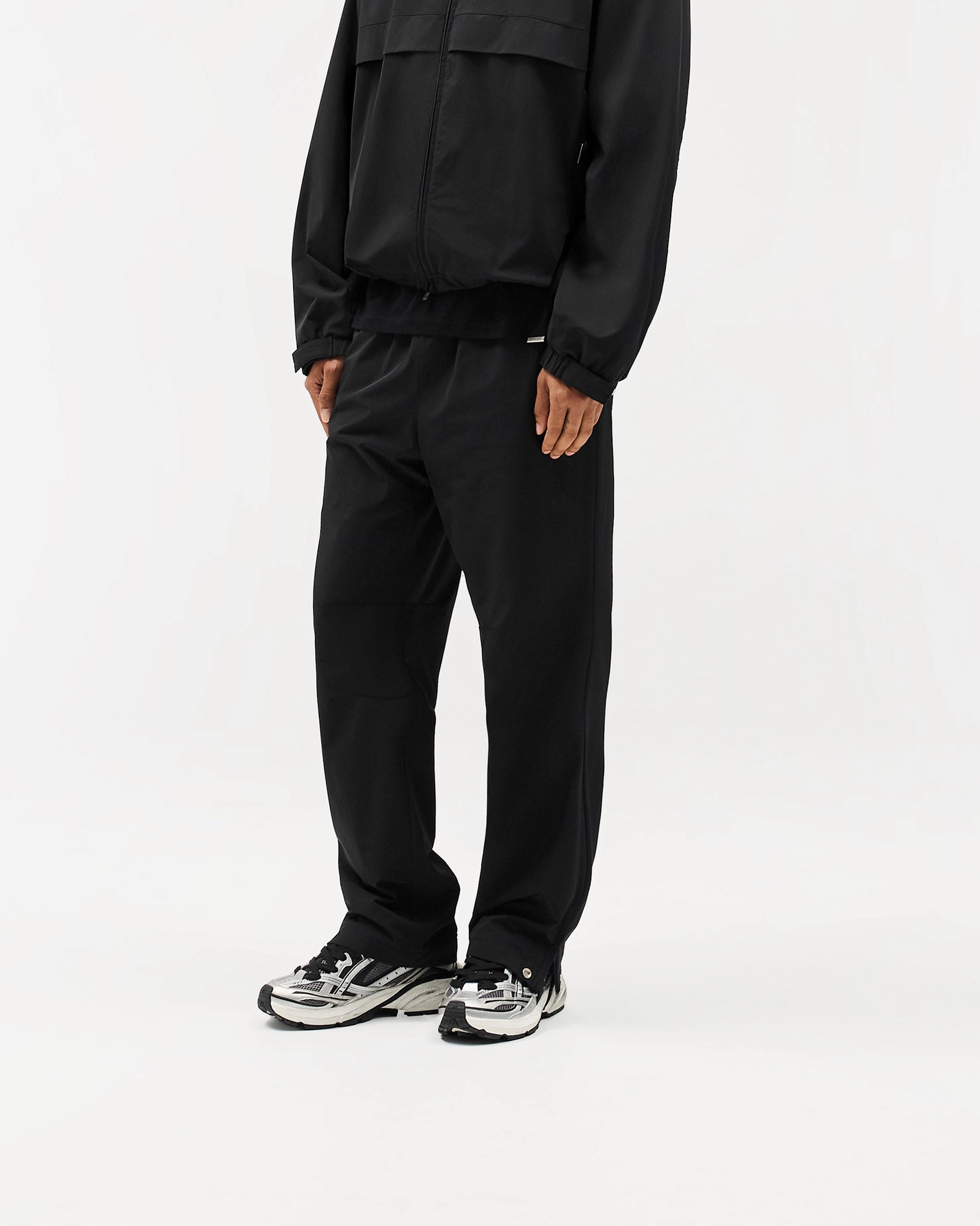 Sporty Layer Anti Slip Waistband Initial Nylon Track Pant - Black