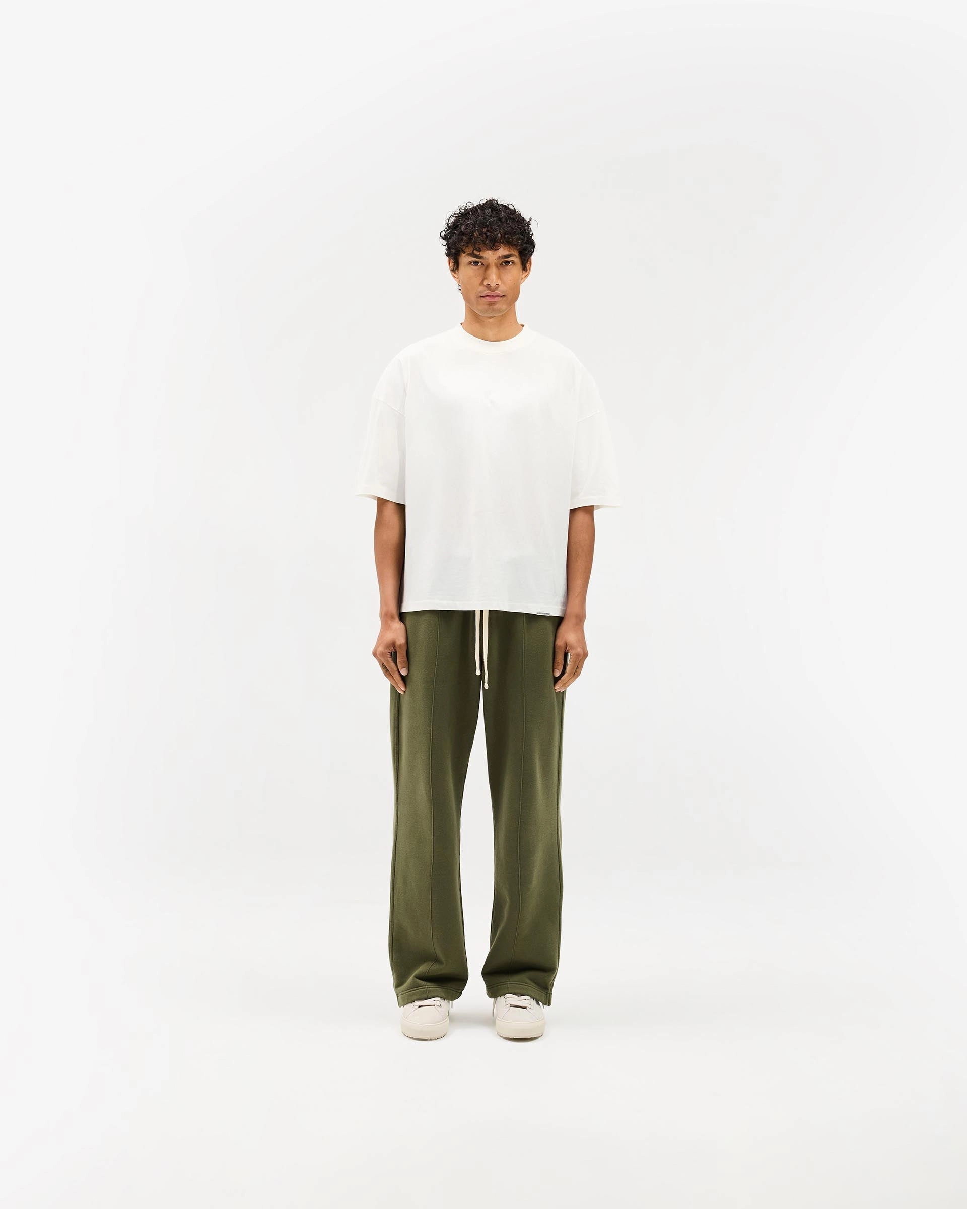 Tough Materials Initial Sweatpants - Army Green
