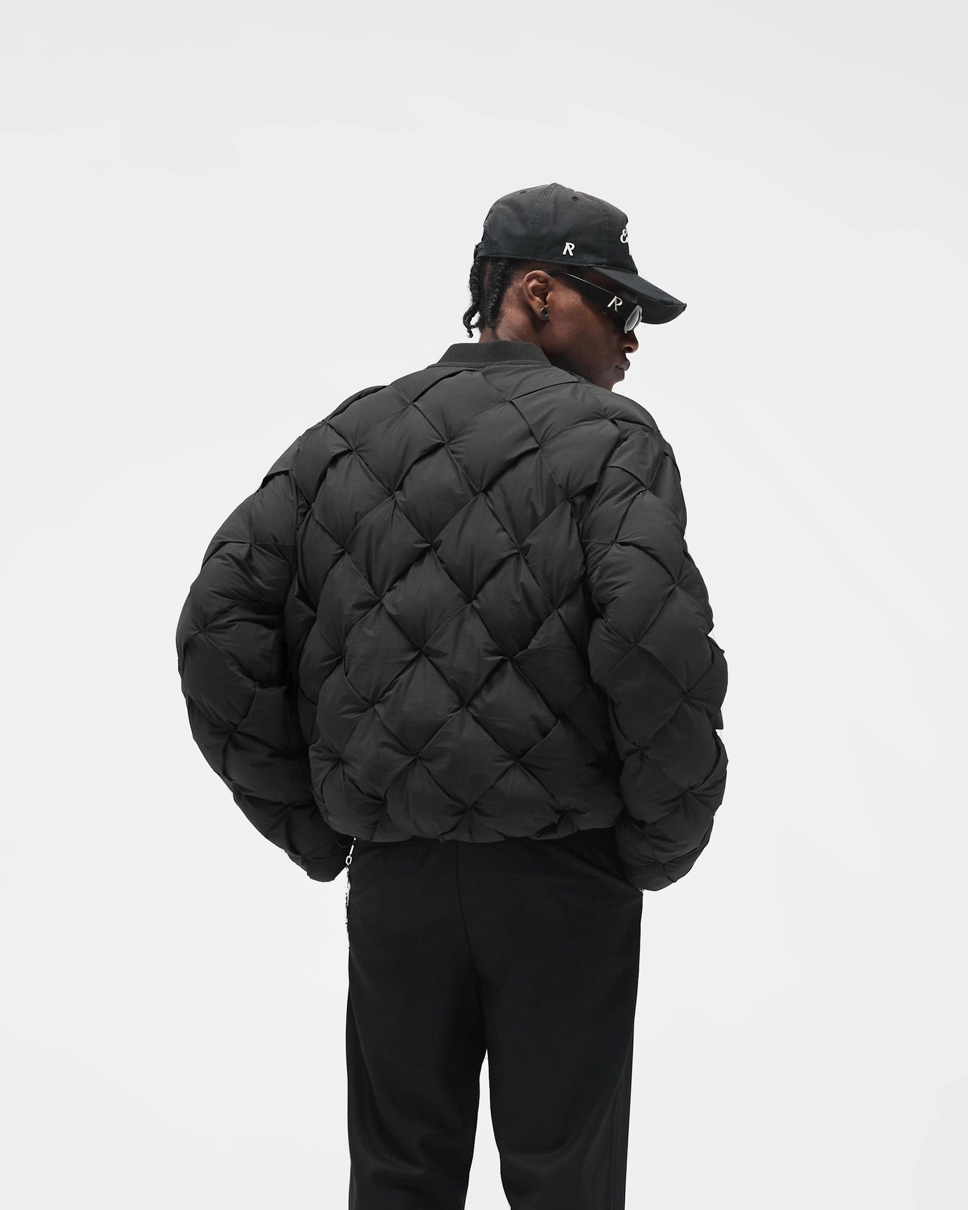 Bonded seams Trail To Town Pillow Puffer - Jet Black