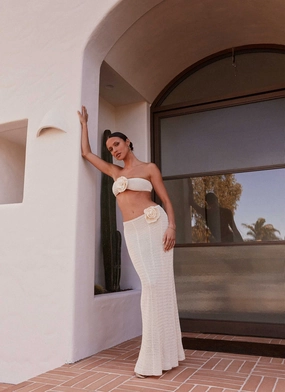 Kelcie Rose Crochet Maxi Skirt - Ivory Celebrity Style Sleek Vibe