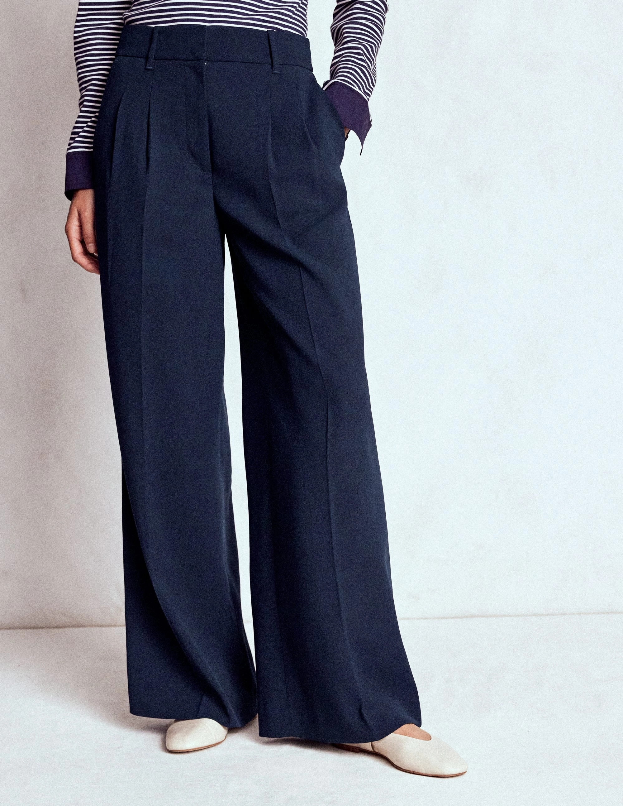 Urban Cool Kensington Tailored Trousers-Navy