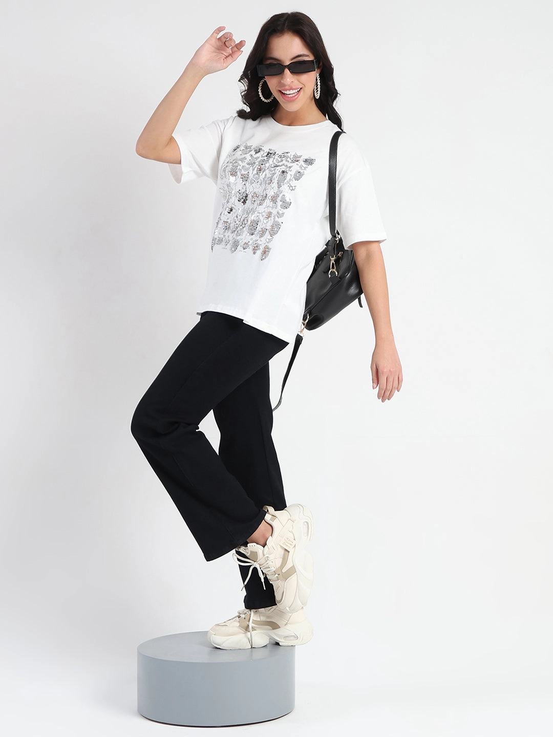 Madame Front Embellished Solid White Cotton T-shirt right size