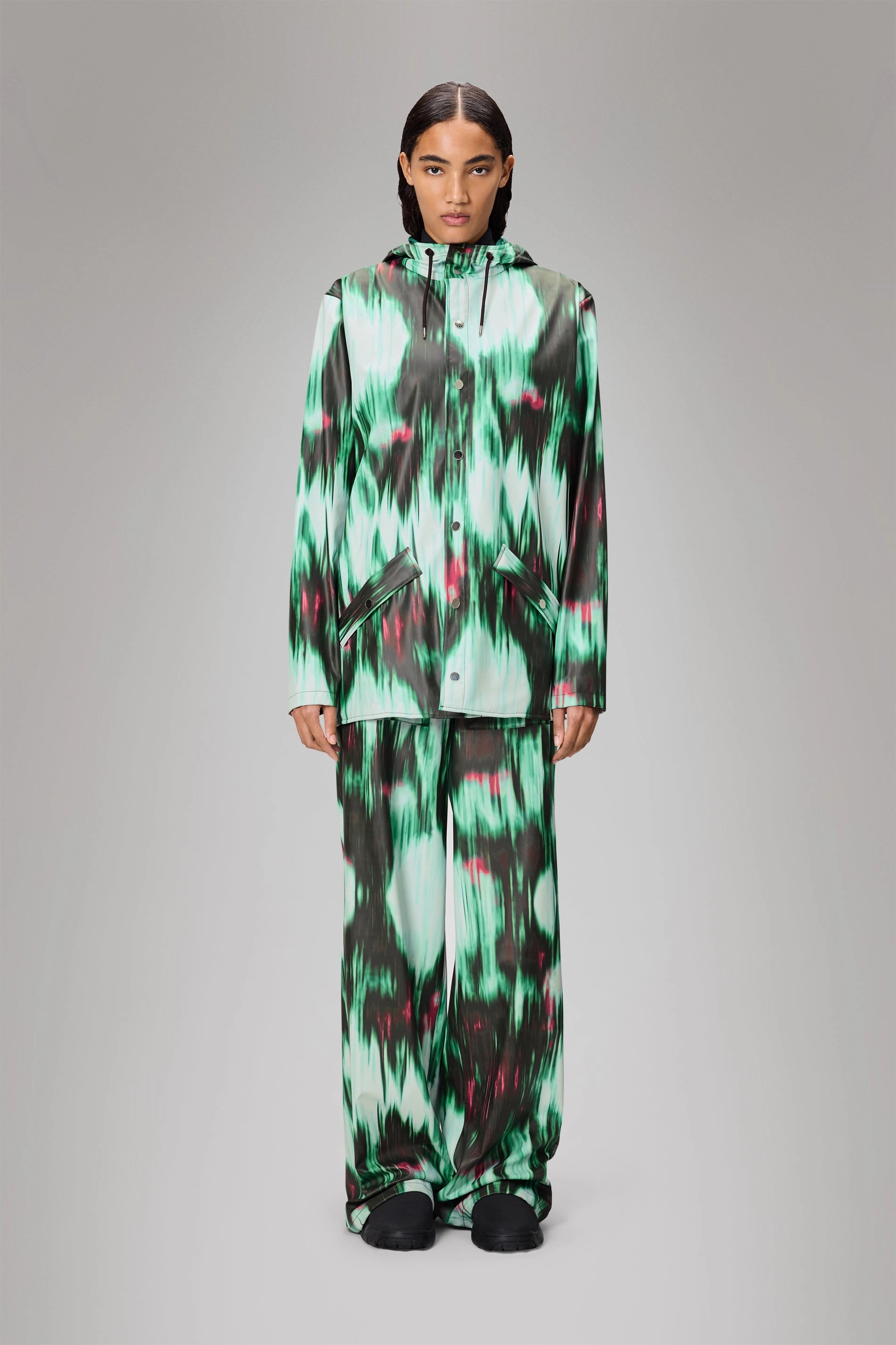 Compressed Packing Design Jacket