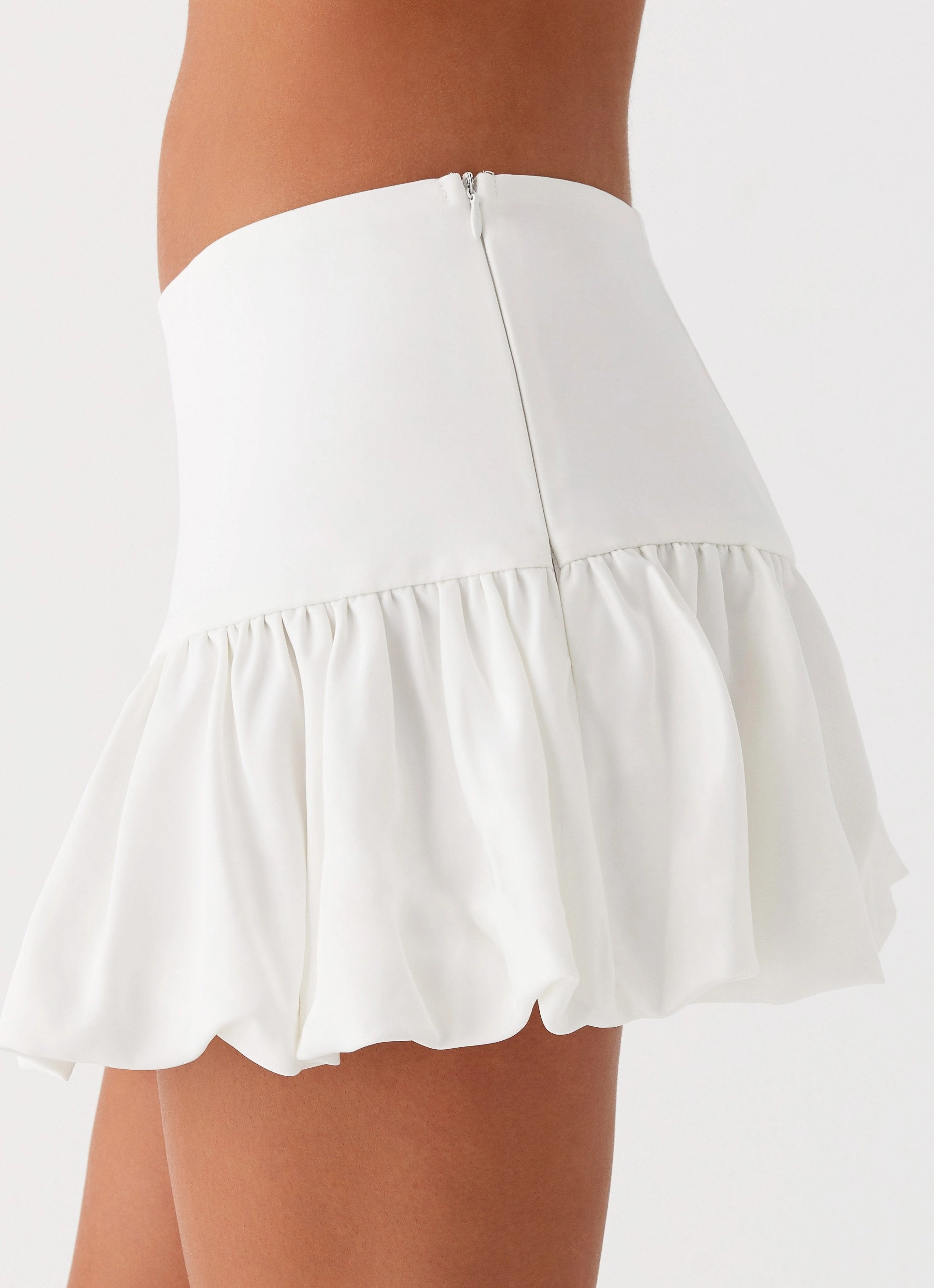 Statement Fashion Everyday Essential Sweet Thing Bubble Hem Mini Skirt - White