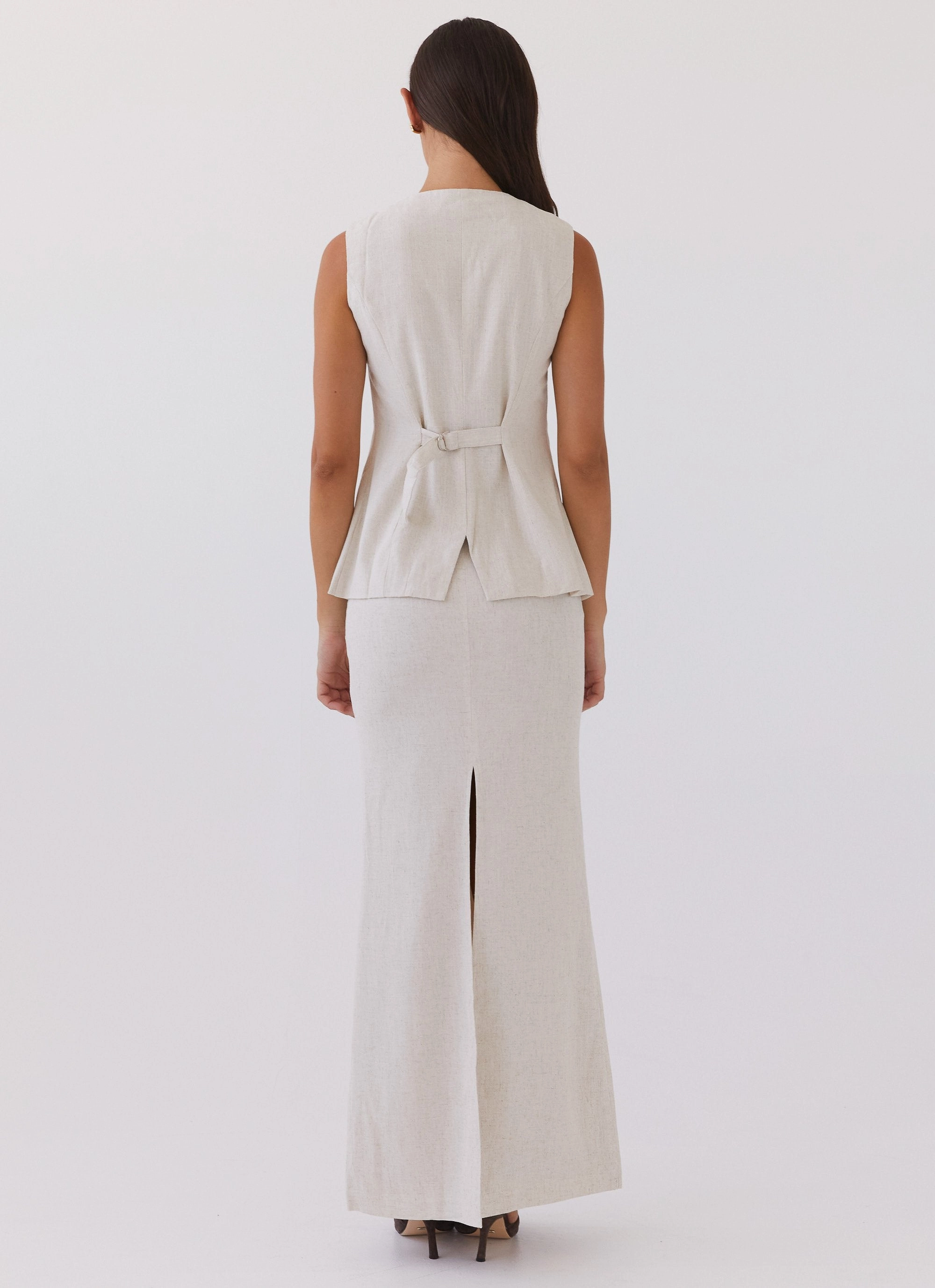 Subtle Details Soft Styling Born For Bordeaux Linen Midi Skirt - Oatmeal