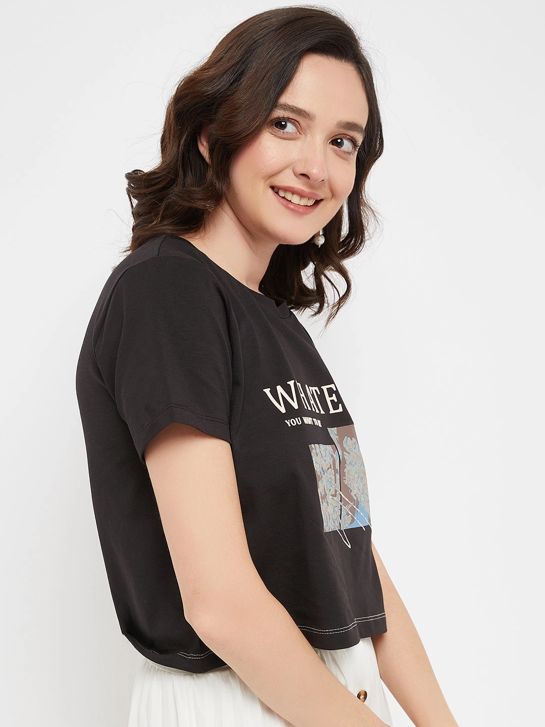 WrinkleFreeFabric Chic And Comfortable Madame Black Typography Cotton T-Shirt