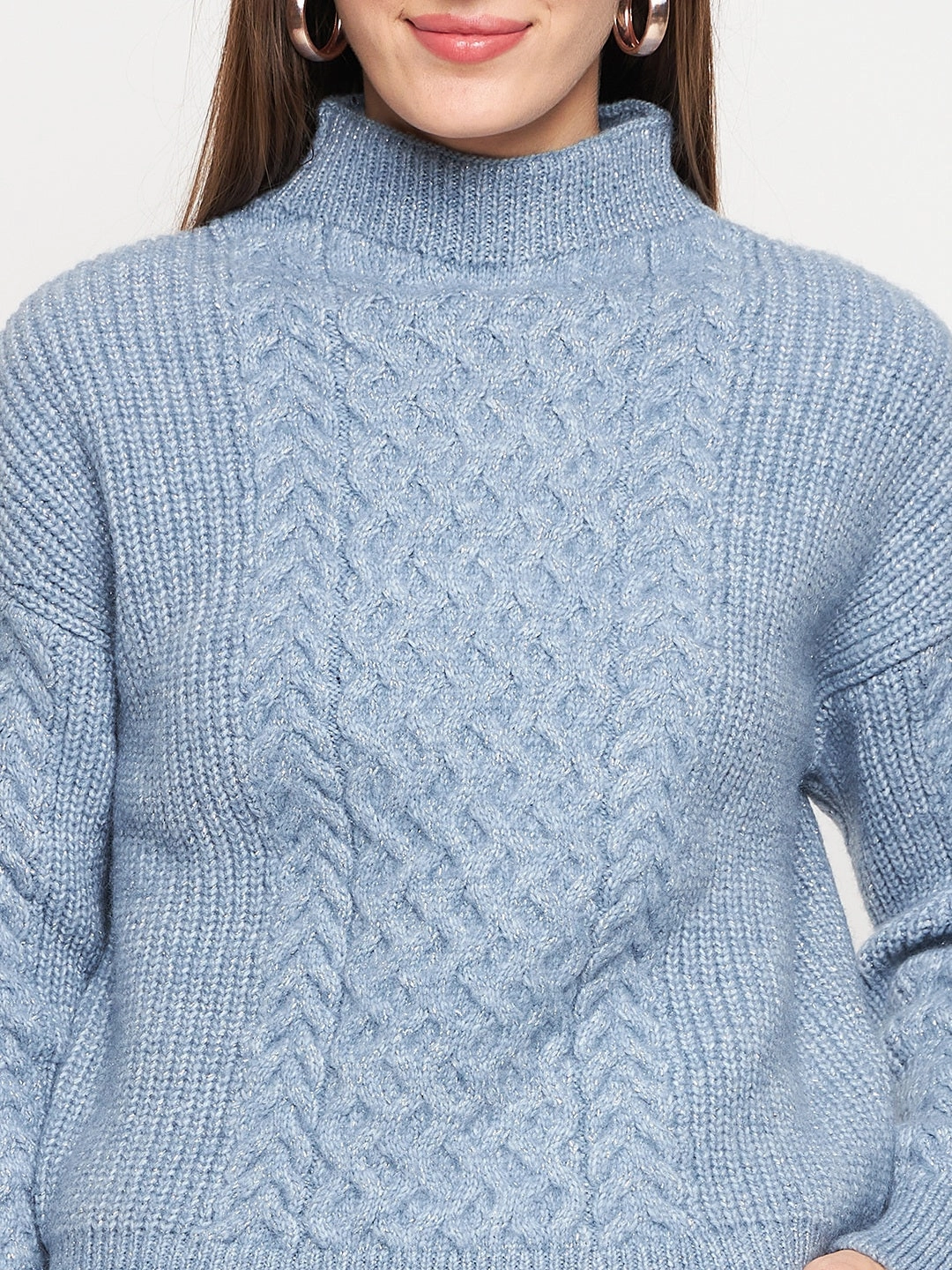 Madame Blue Knit Pullover Flatlock stitching Light Layer