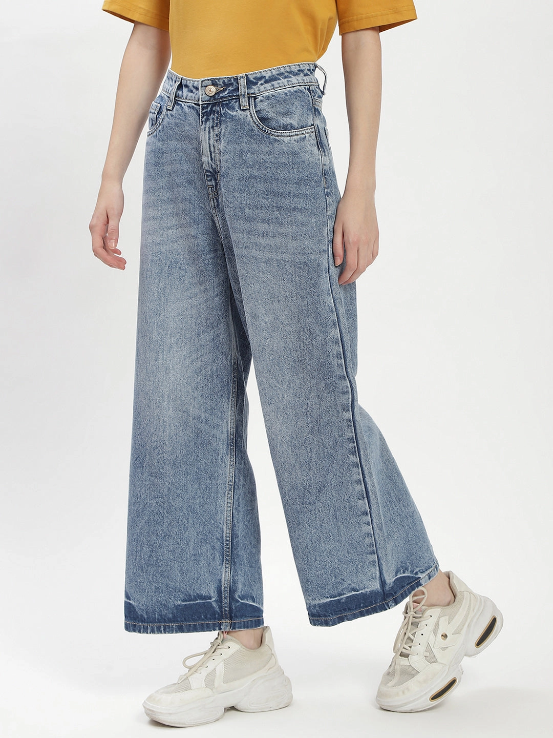 Everyday Ready Timeless Match Madame Blue Wide-Leg Cropped Jeans